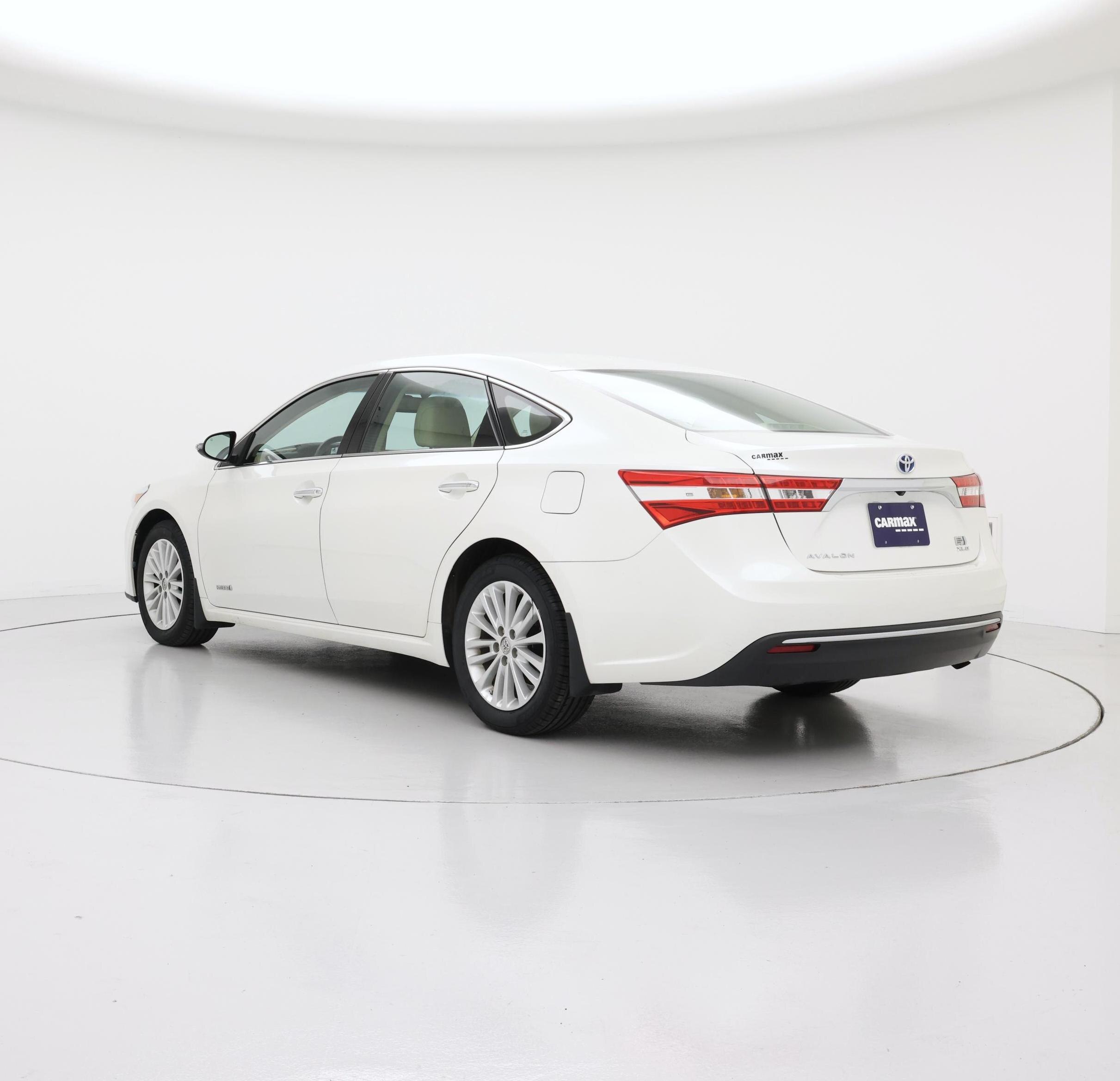 Thumbnail: 2014 Toyota Avalon - 2