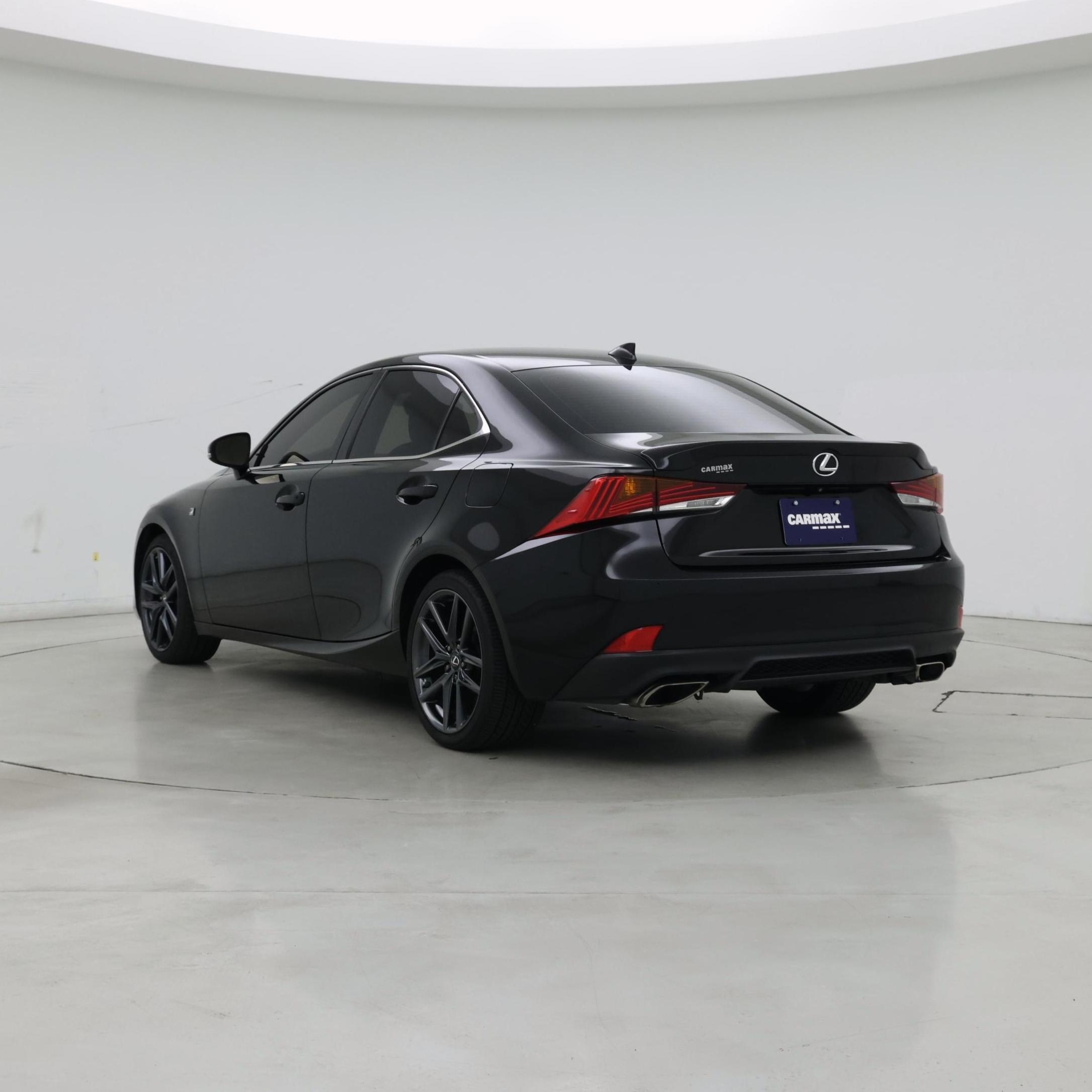 Thumbnail: 2020 Lexus IS - 2