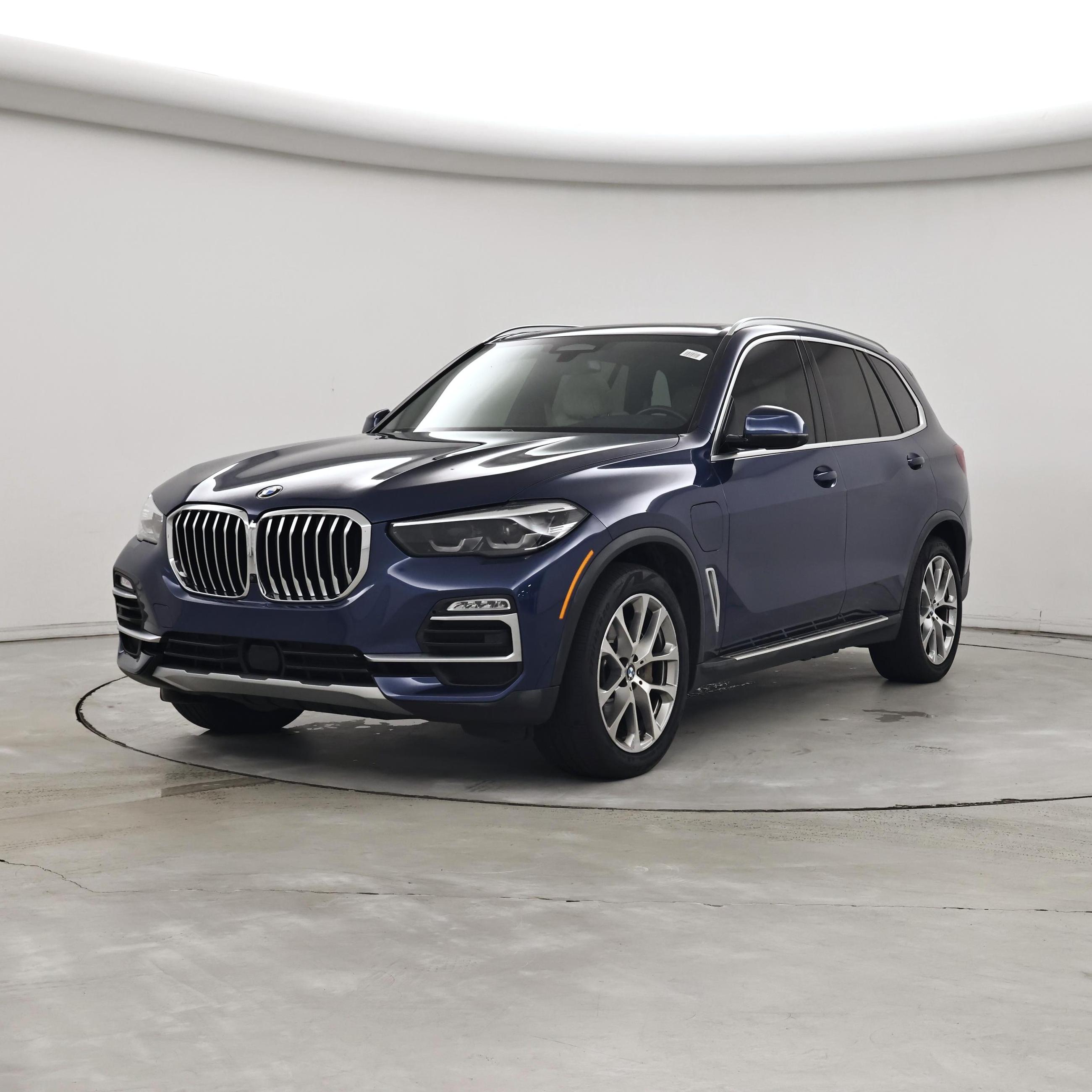 Thumbnail: 2021 BMW X5 - 4