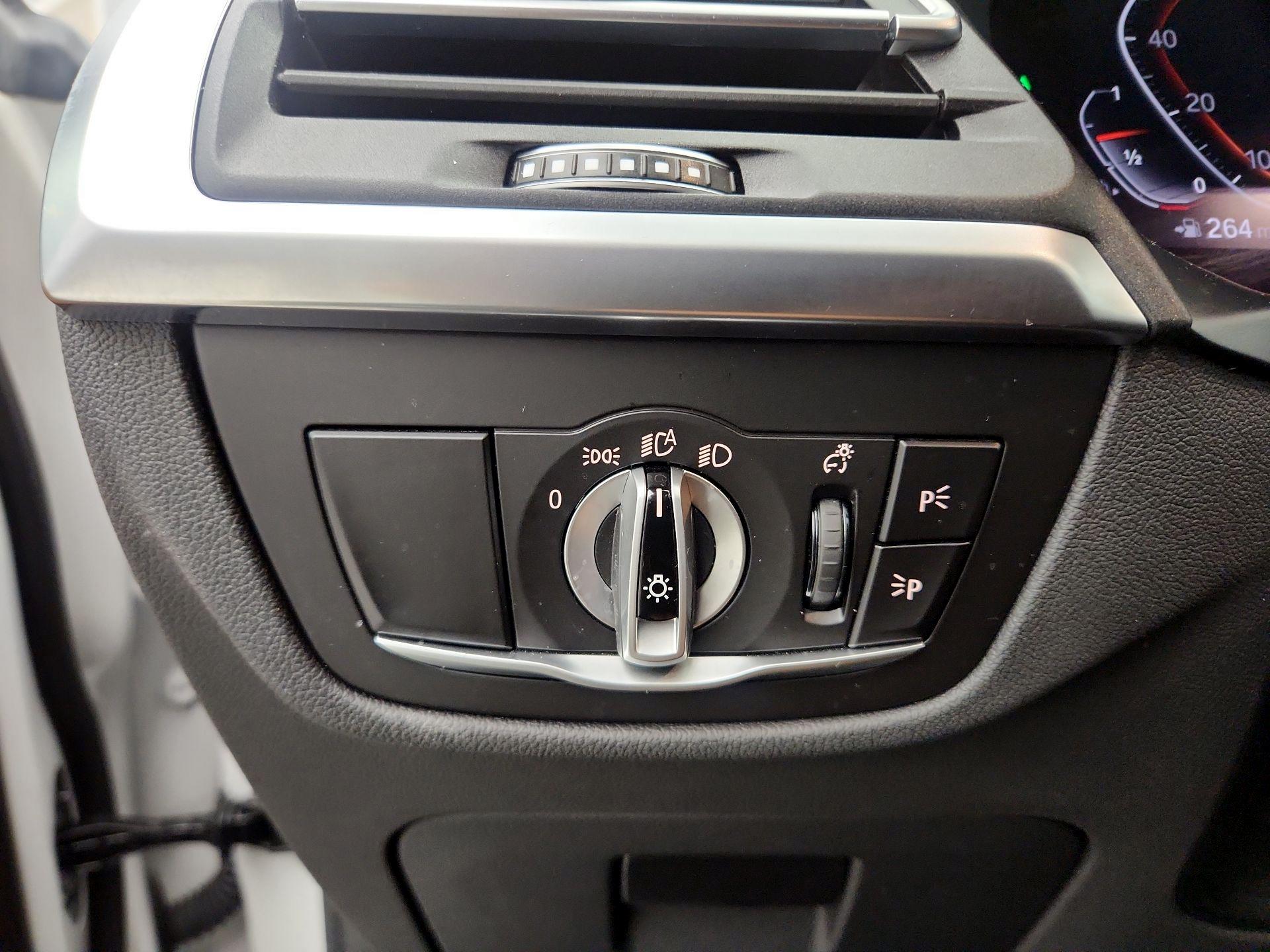 Thumbnail: 2023 BMW X3 - 13