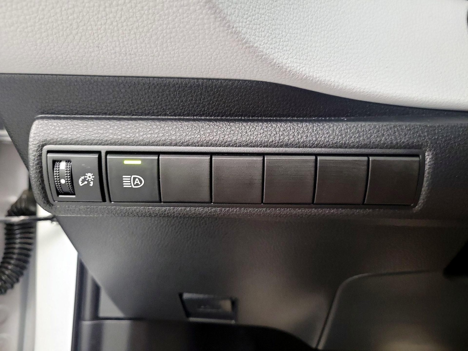 2023 Toyota Corolla SE - Photo 14