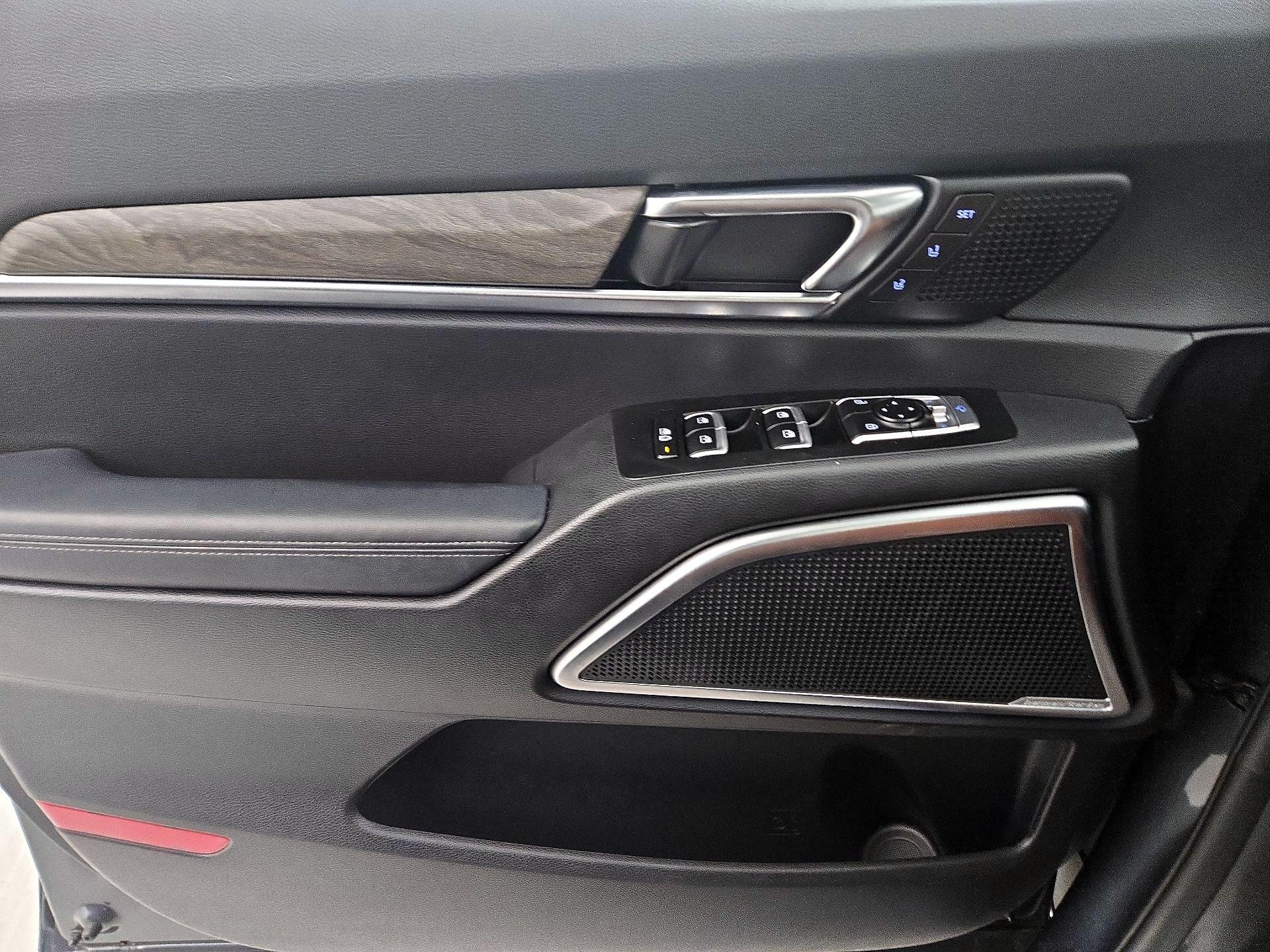 Thumbnail: 2020 Kia Telluride - 12