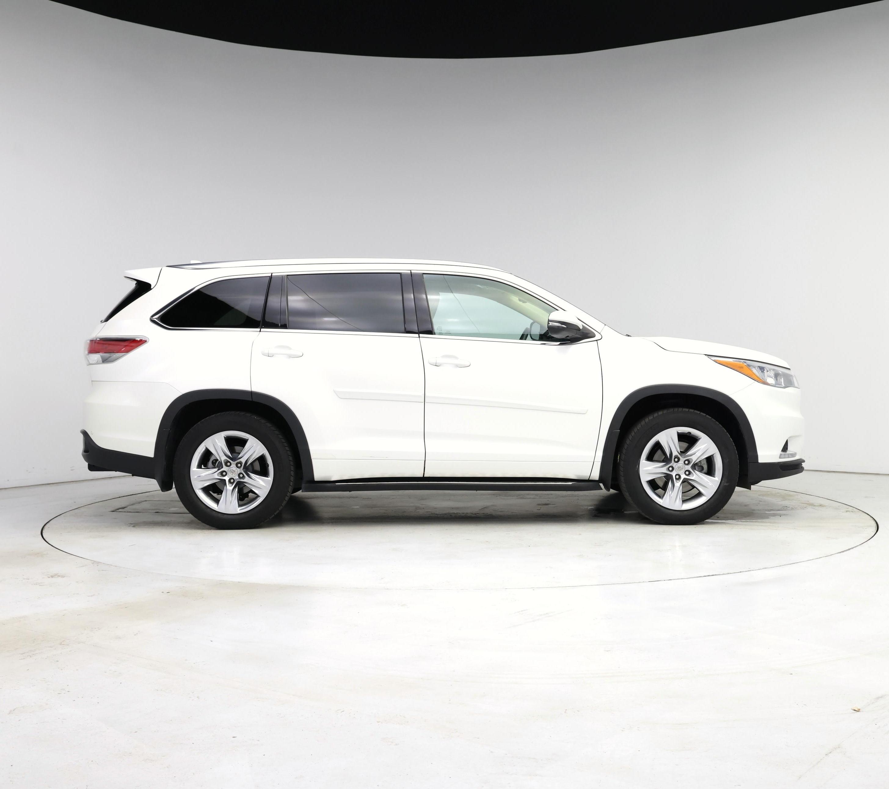 Thumbnail: 2014 Toyota Highlander - 7