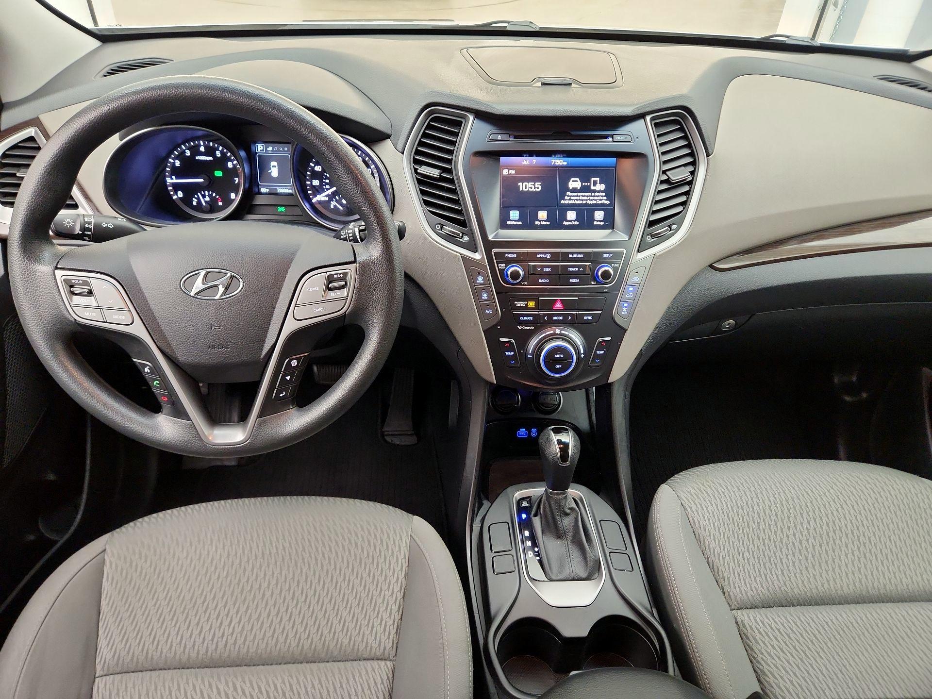 Thumbnail: 2019 Hyundai Santa Fe - 9