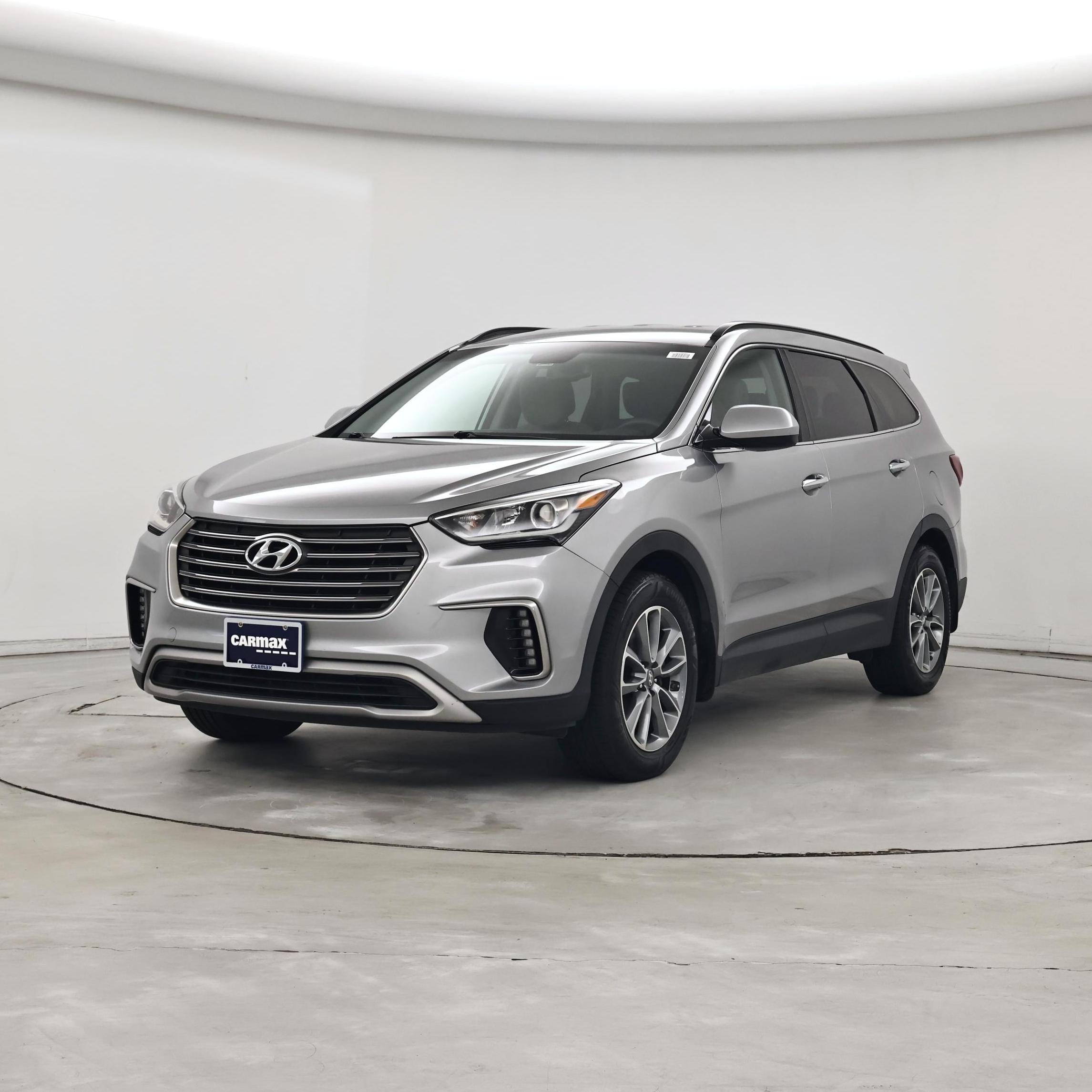 Thumbnail: 2019 Hyundai Santa Fe - 4