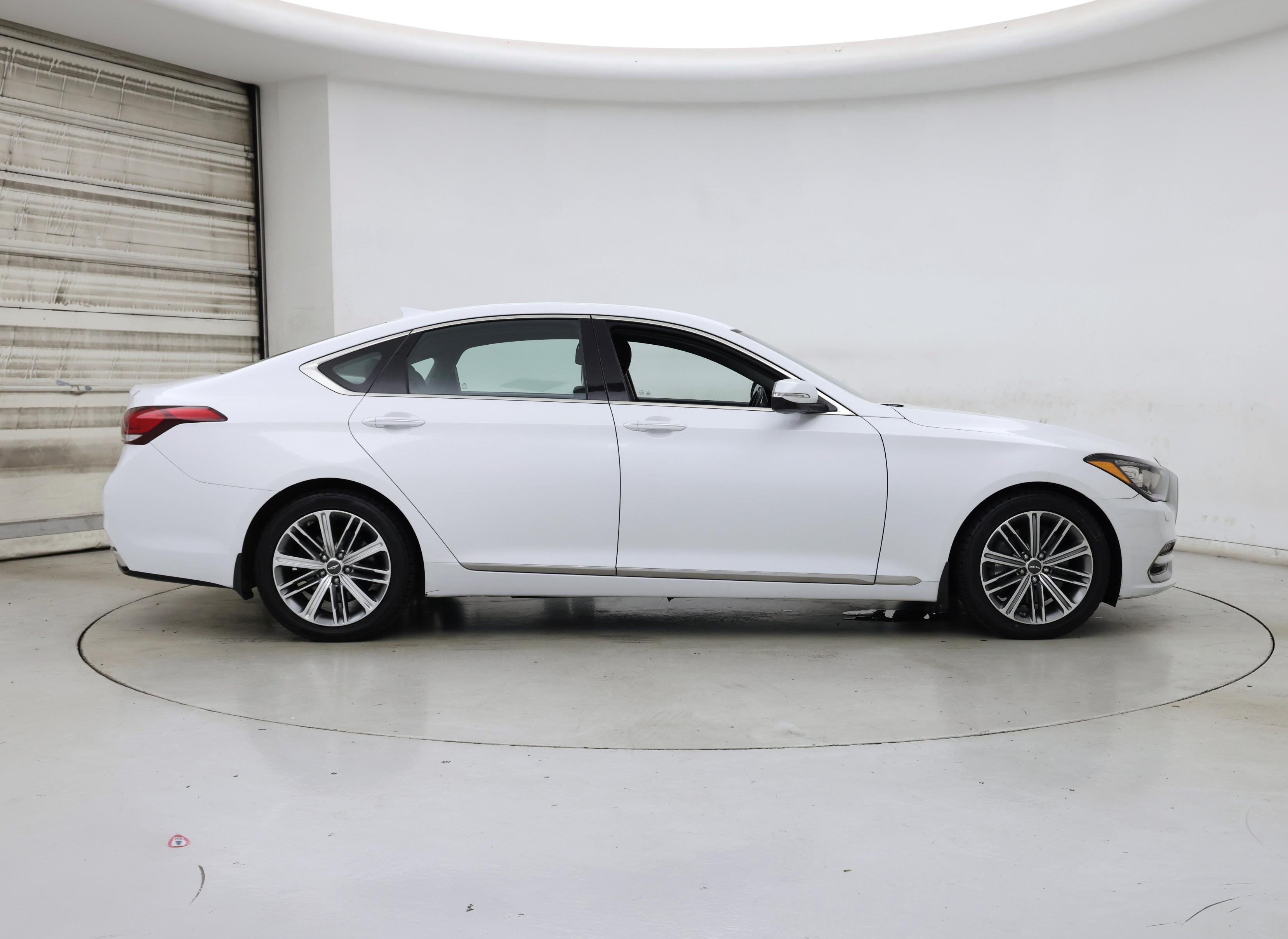 Thumbnail: 2019 Genesis G80 - 7