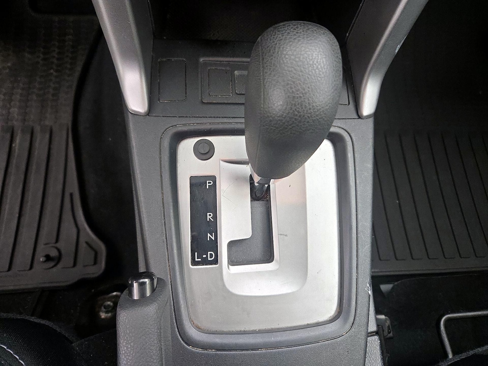 2015 Subaru Forester i Premium - Photo 18
