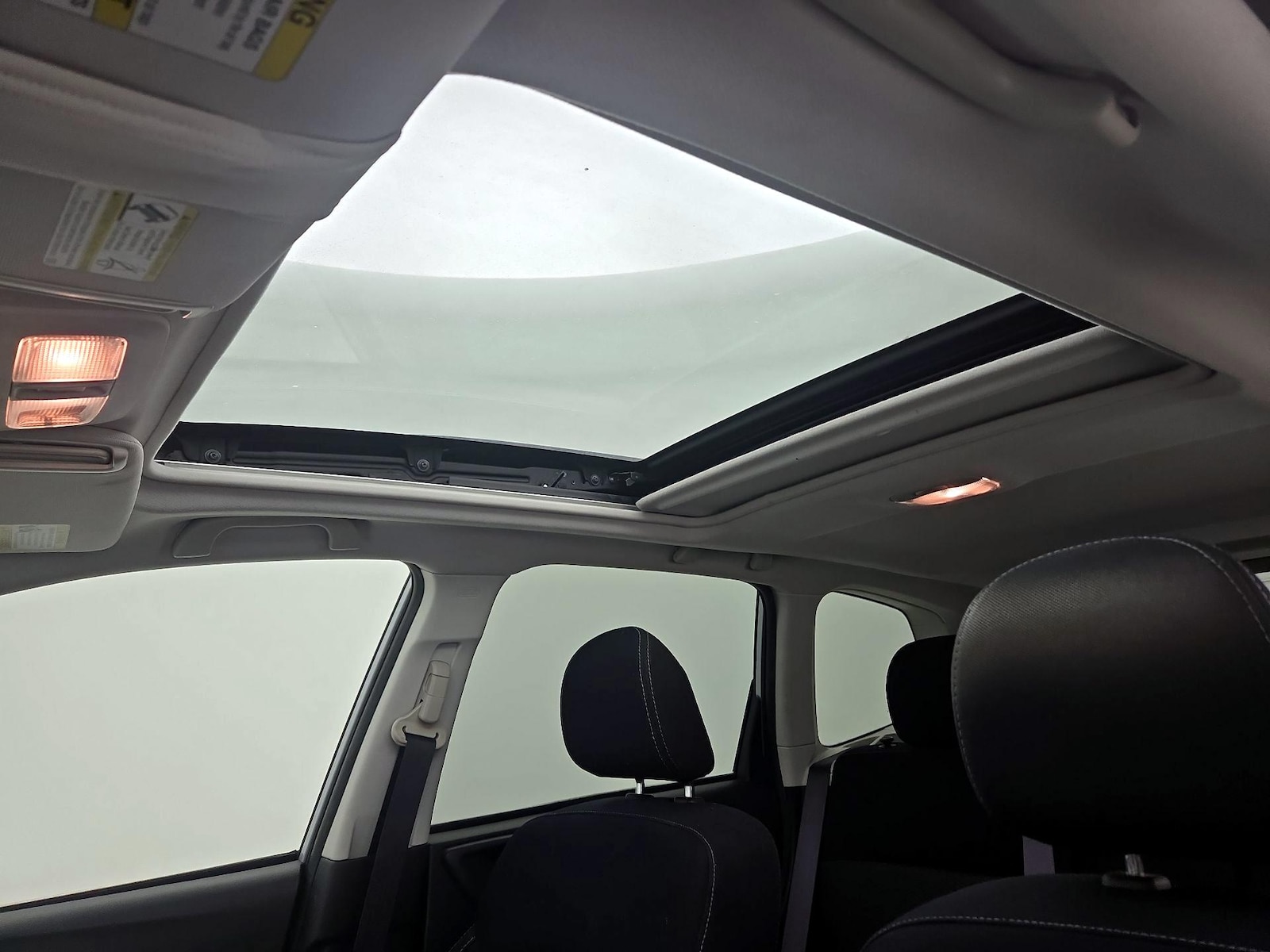 2015 Subaru Forester i Premium - Photo 20