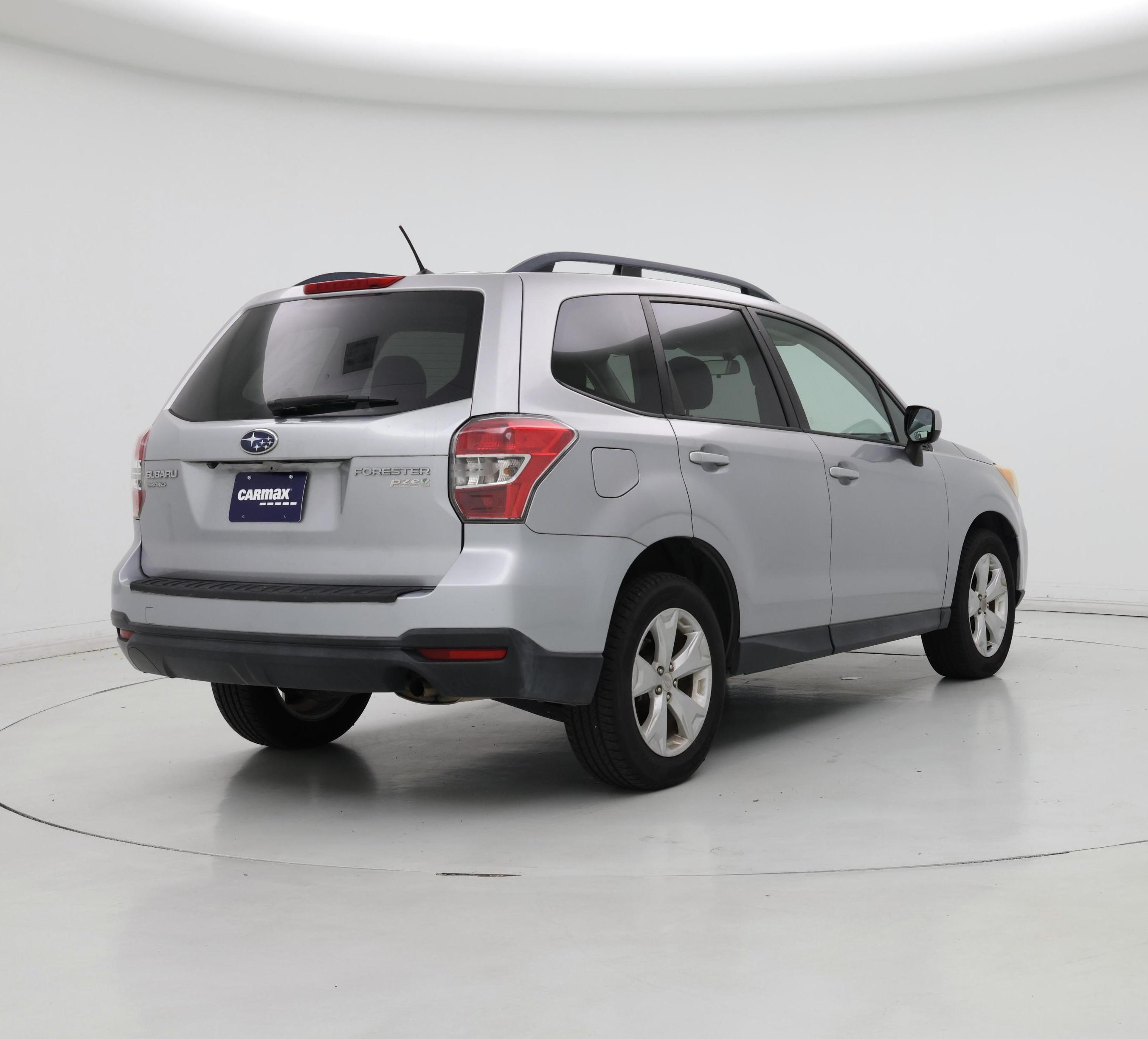 Thumbnail: 2015 Subaru Forester - 8