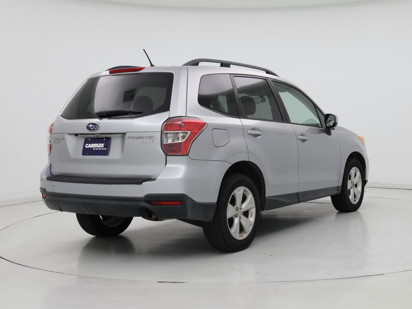 2015 Subaru Forester i Premium - Photo 9