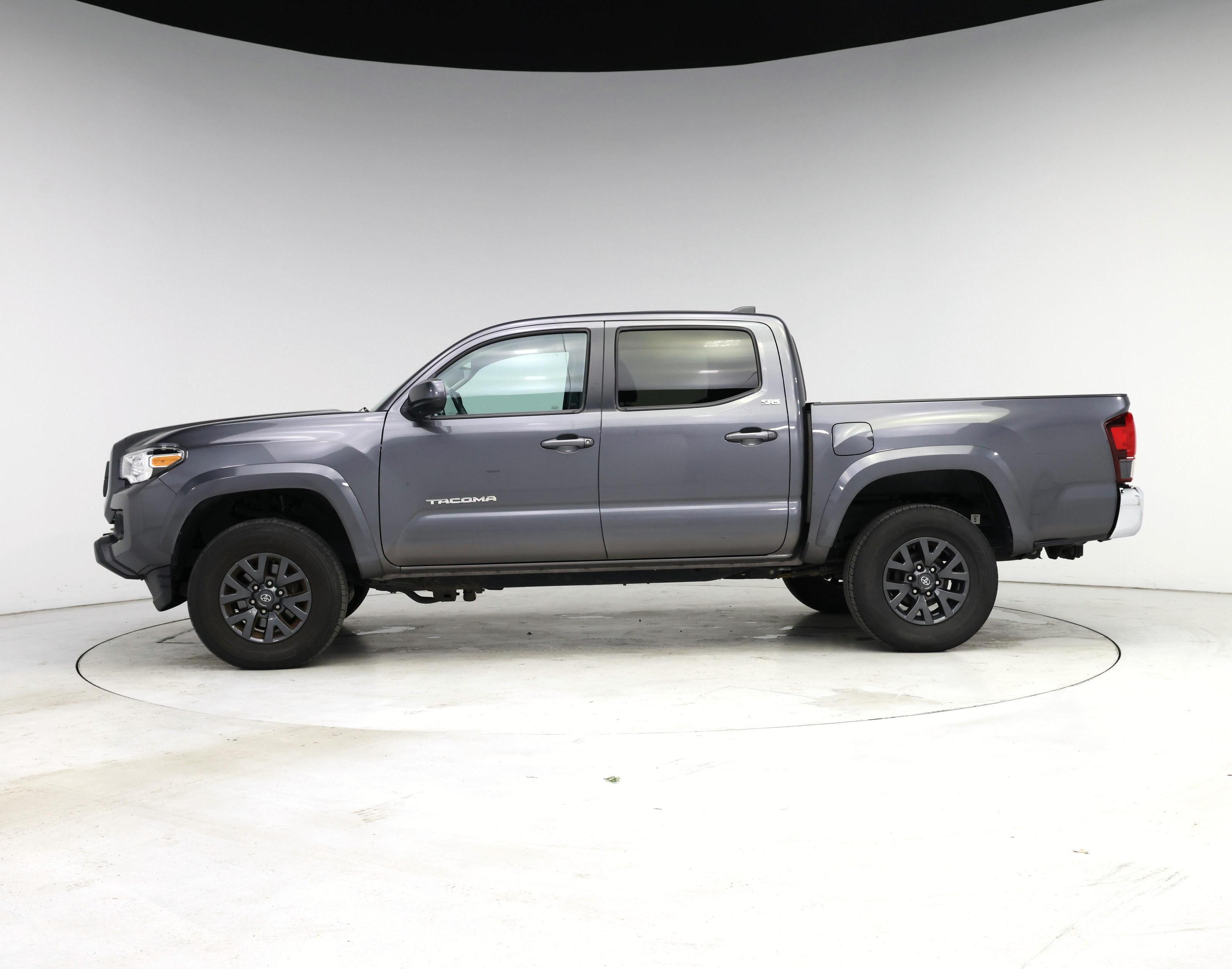Thumbnail: 2021 Toyota Tacoma - 3