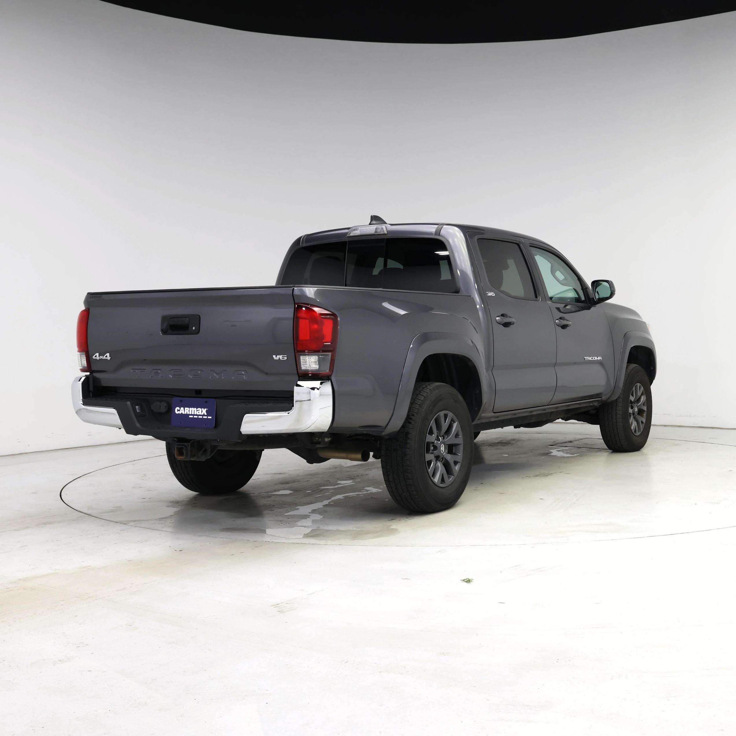 Thumbnail: 2021 Toyota Tacoma - 8
