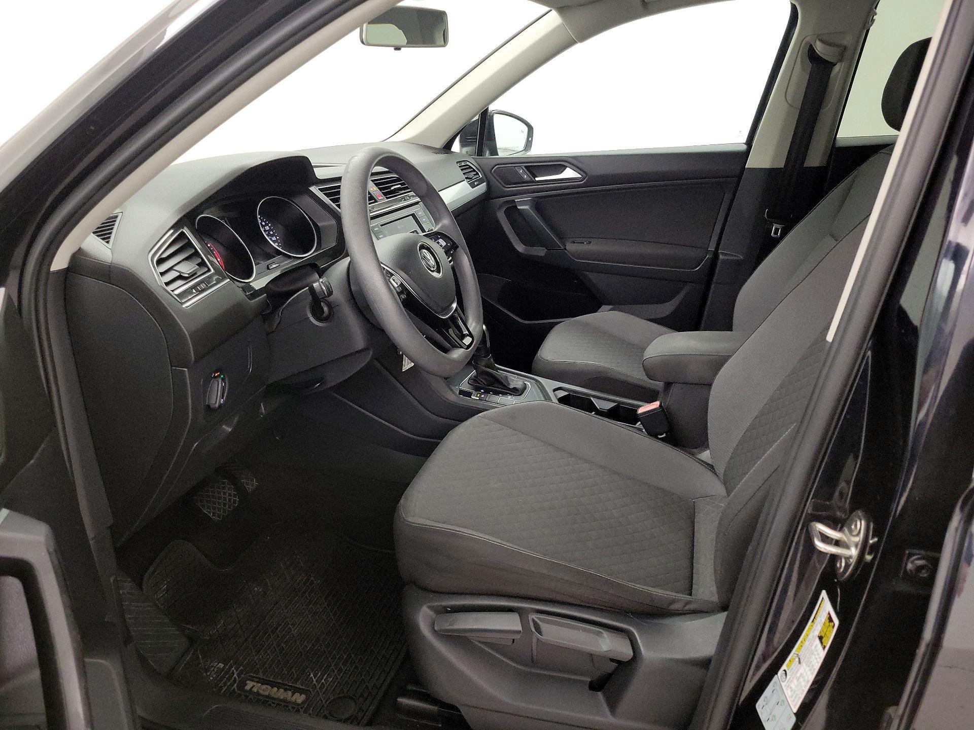 Thumbnail: 2019 Volkswagen Tiguan - 11
