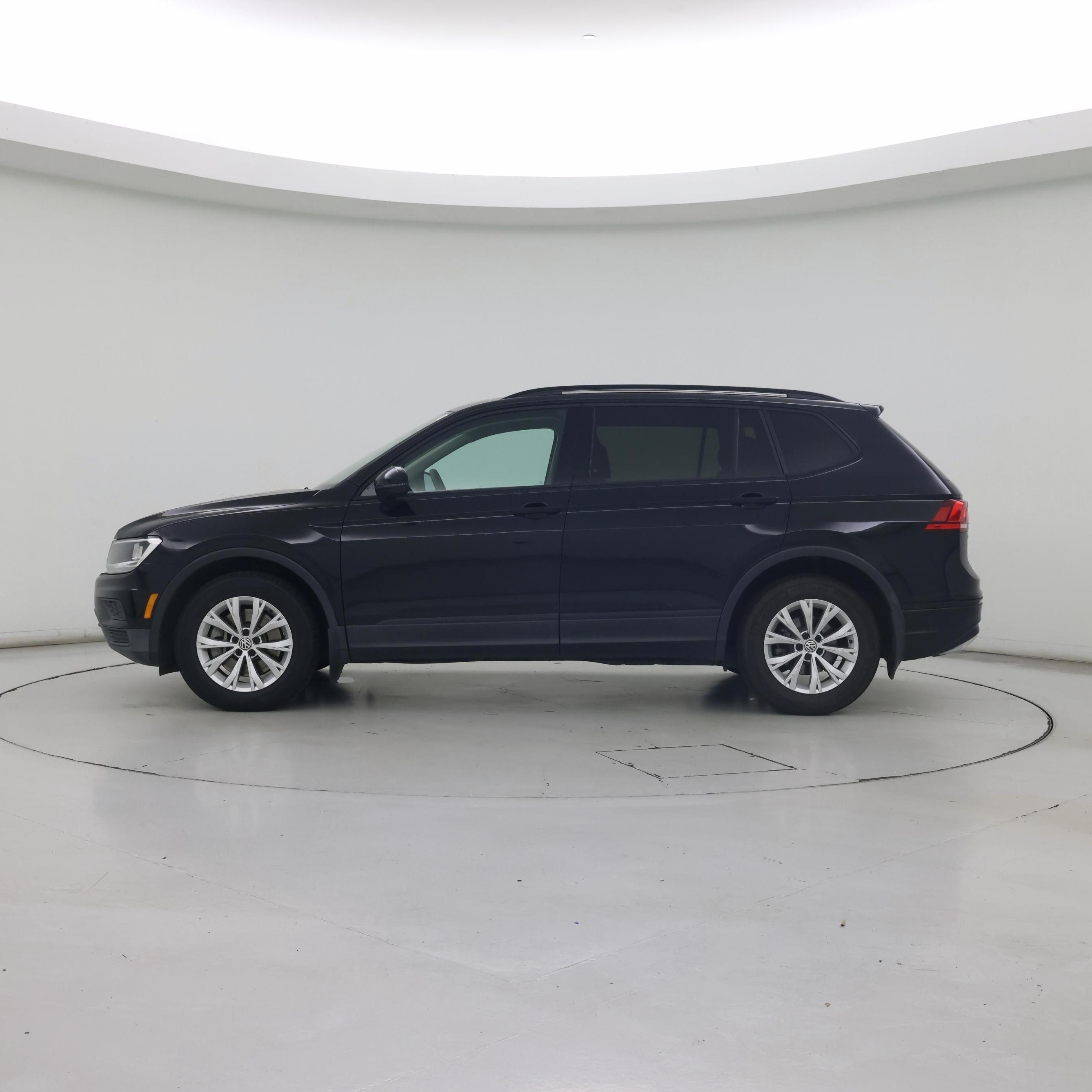 Thumbnail: 2019 Volkswagen Tiguan - 3