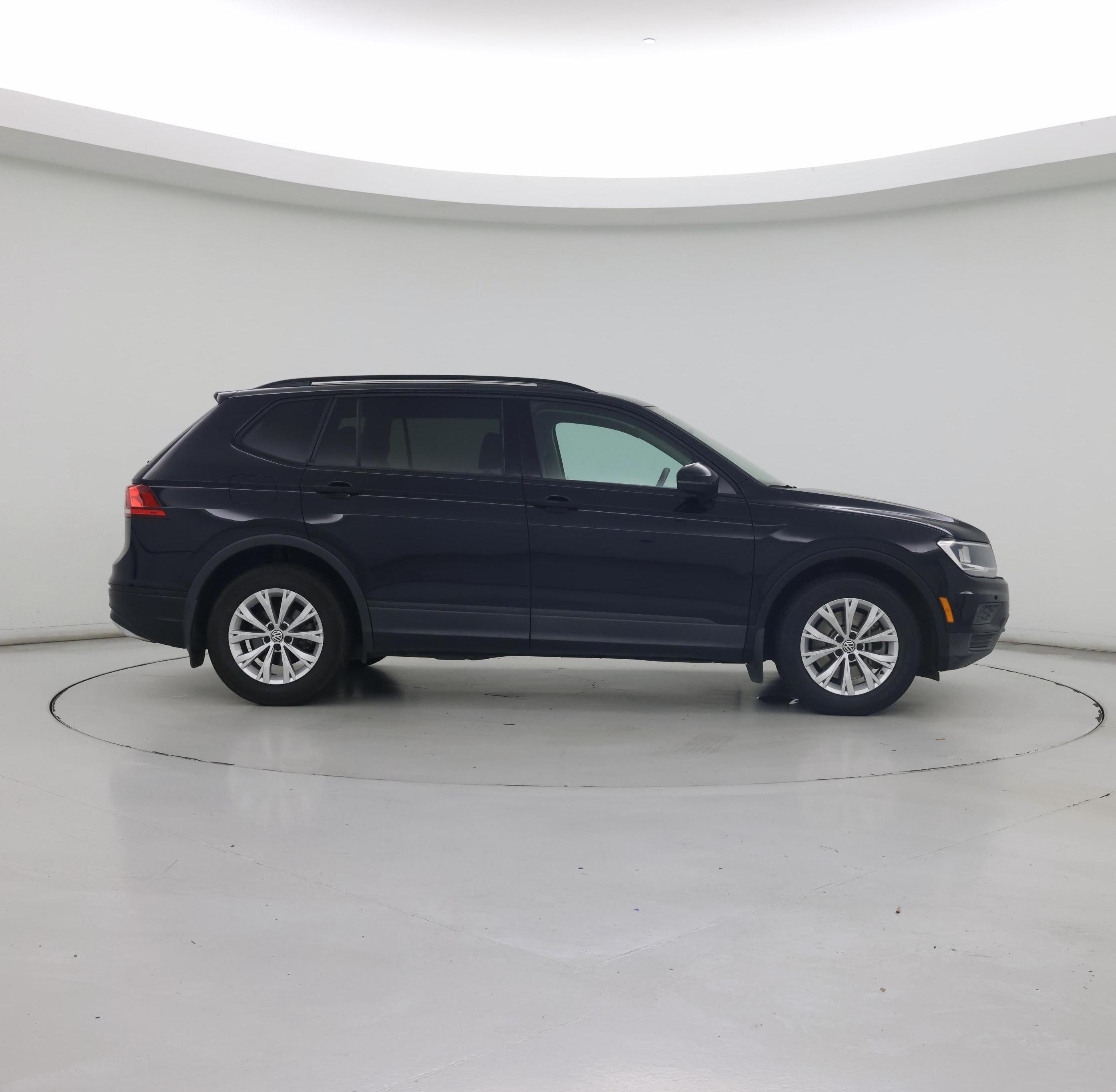 Thumbnail: 2019 Volkswagen Tiguan - 7