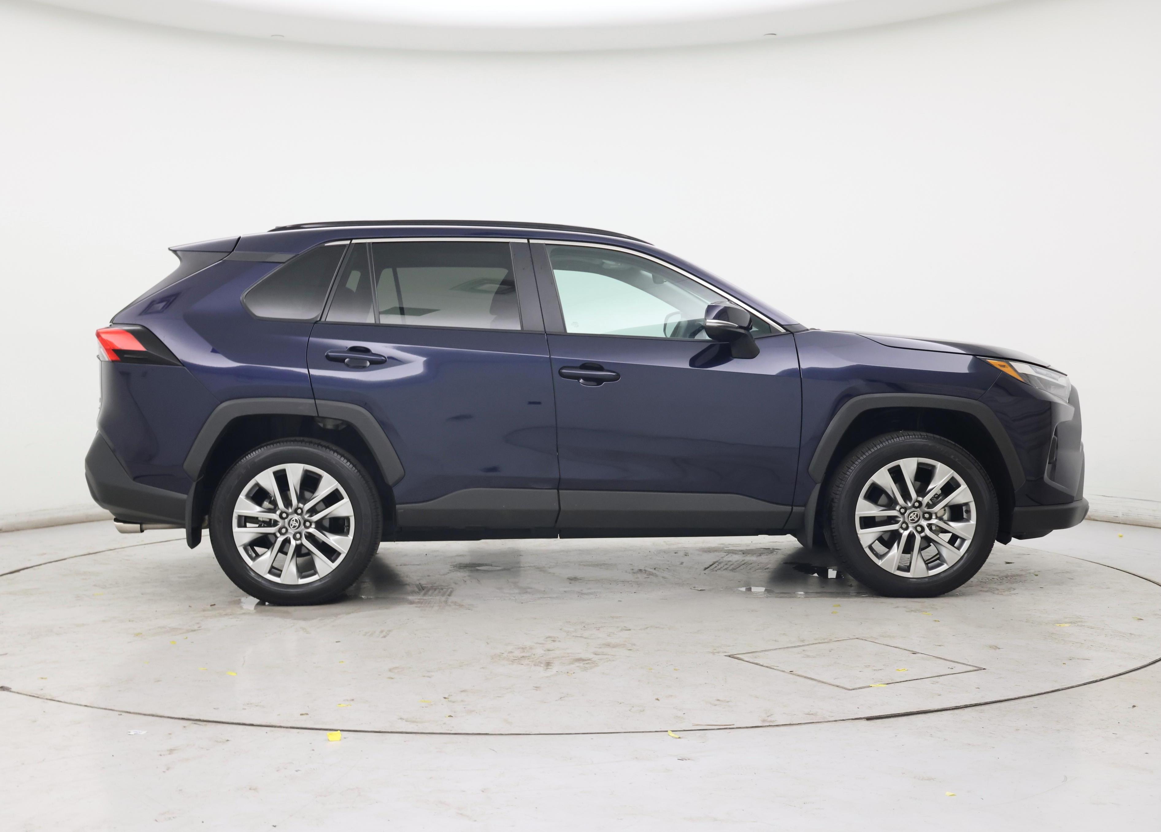 Thumbnail: 2025 Toyota RAV4 - 7