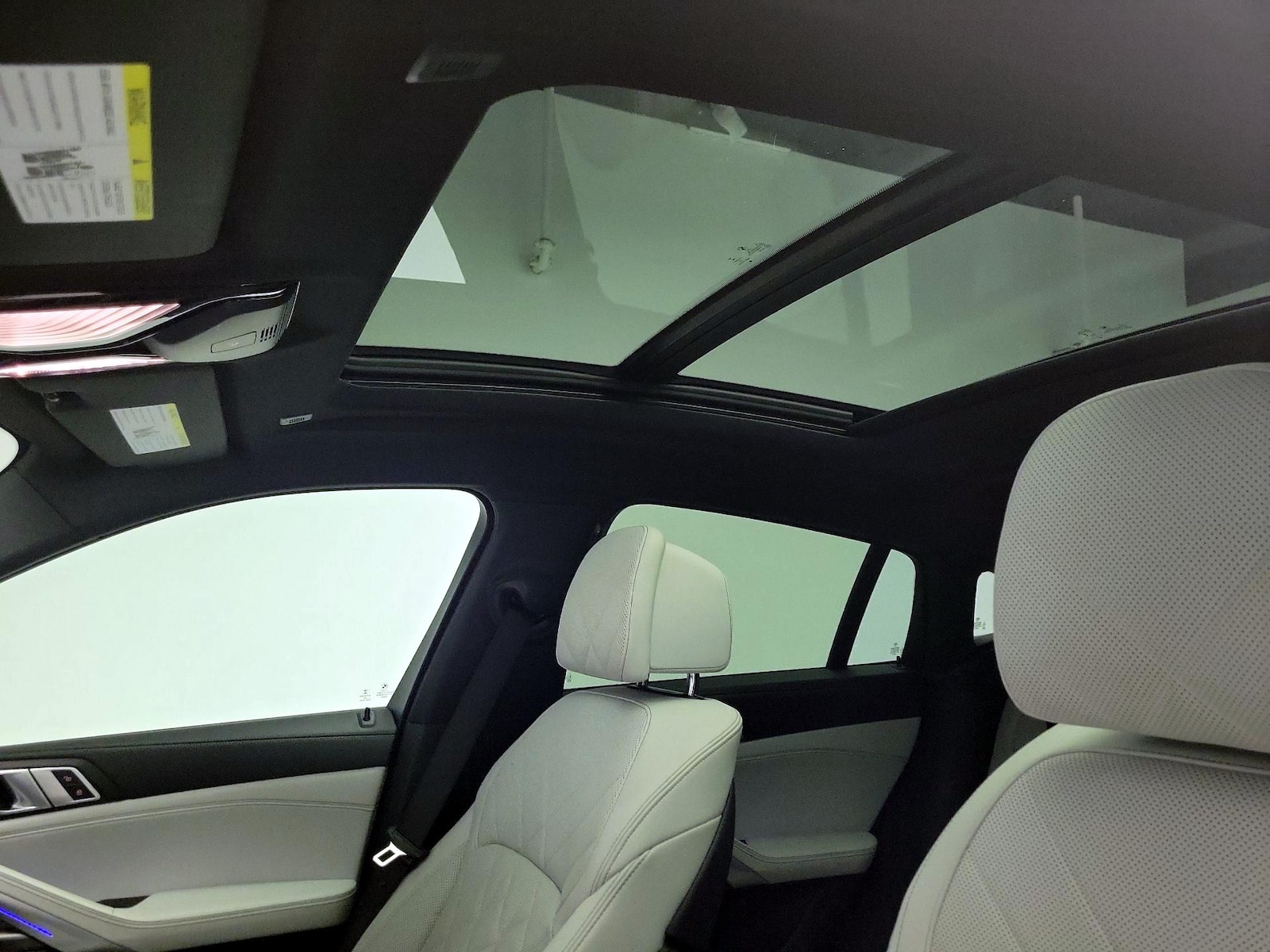 Panoramic Sunroof