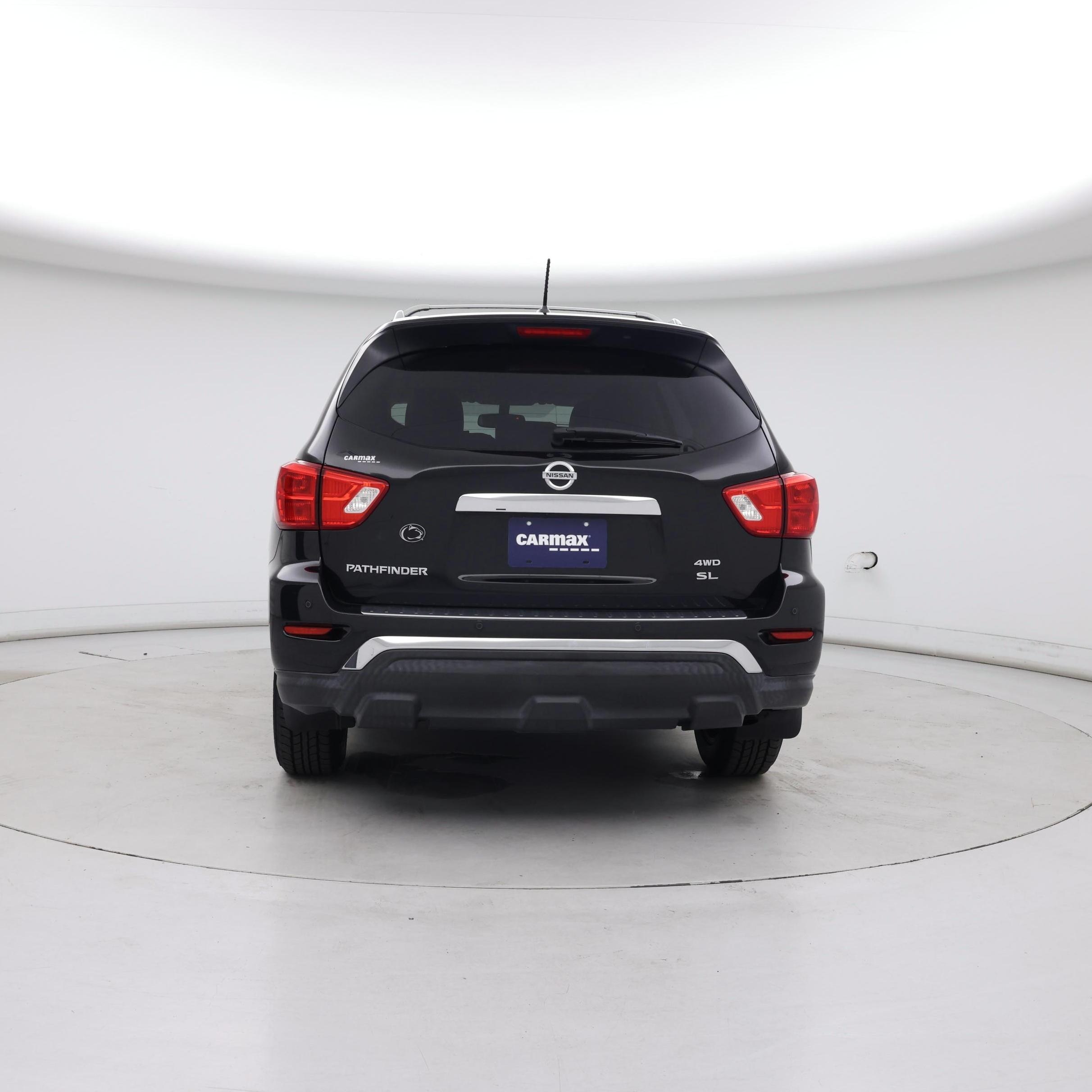 Thumbnail: 2017 Nissan Pathfinder - 6