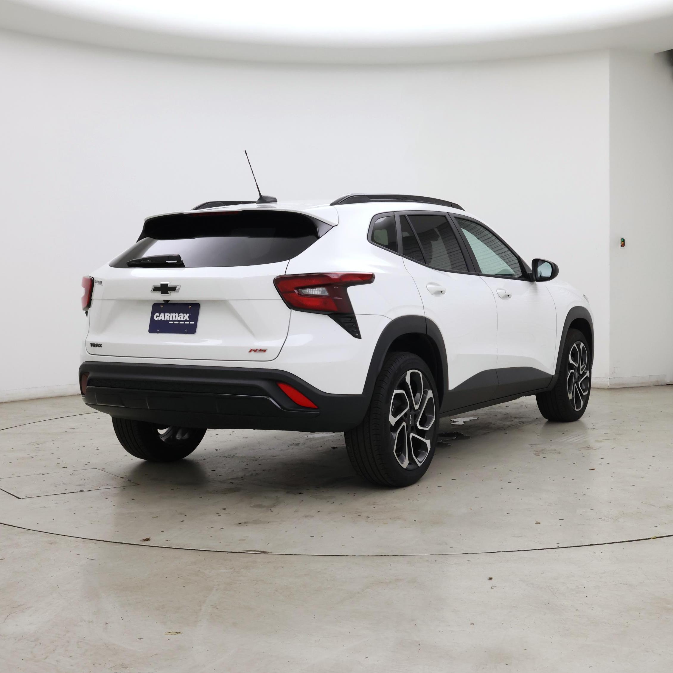 Thumbnail: 2025 Chevrolet Trax - 8