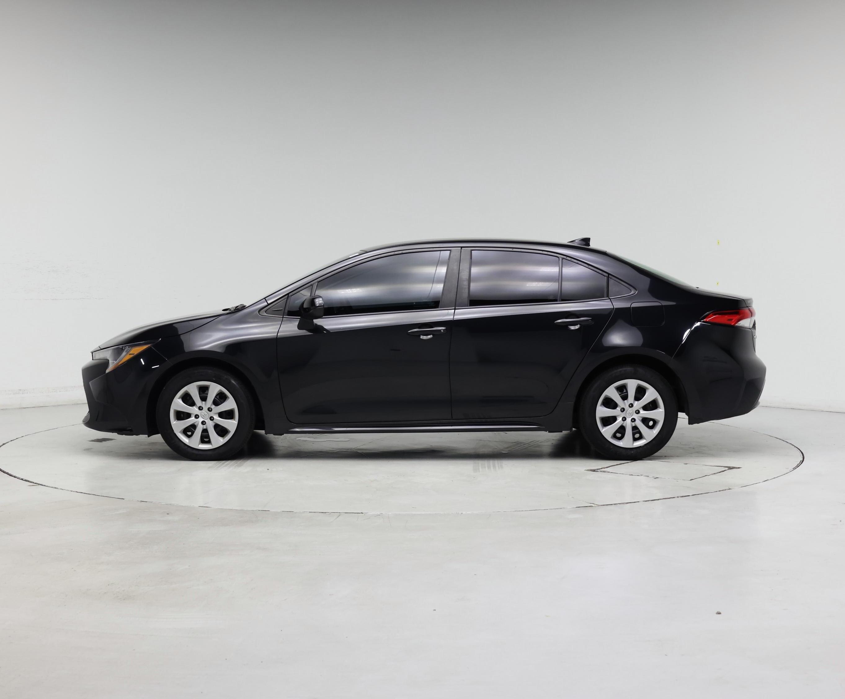 Thumbnail: 2022 Toyota Corolla - 3
