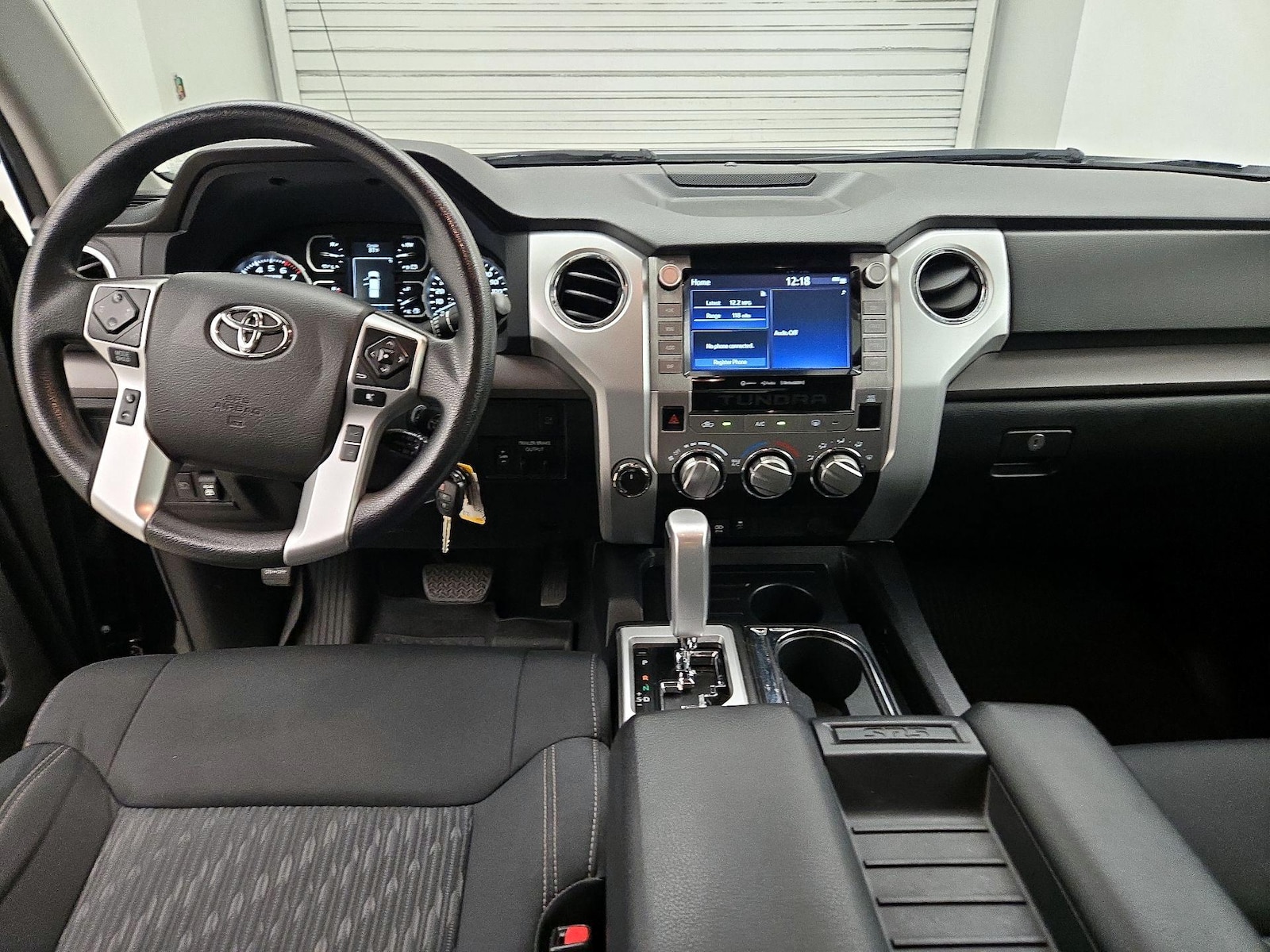 2021 Toyota Tundra SR5 - Photo 10