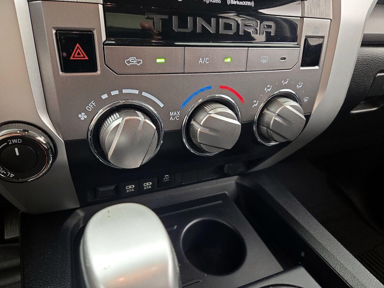 2021 Toyota Tundra SR5 - Photo 17