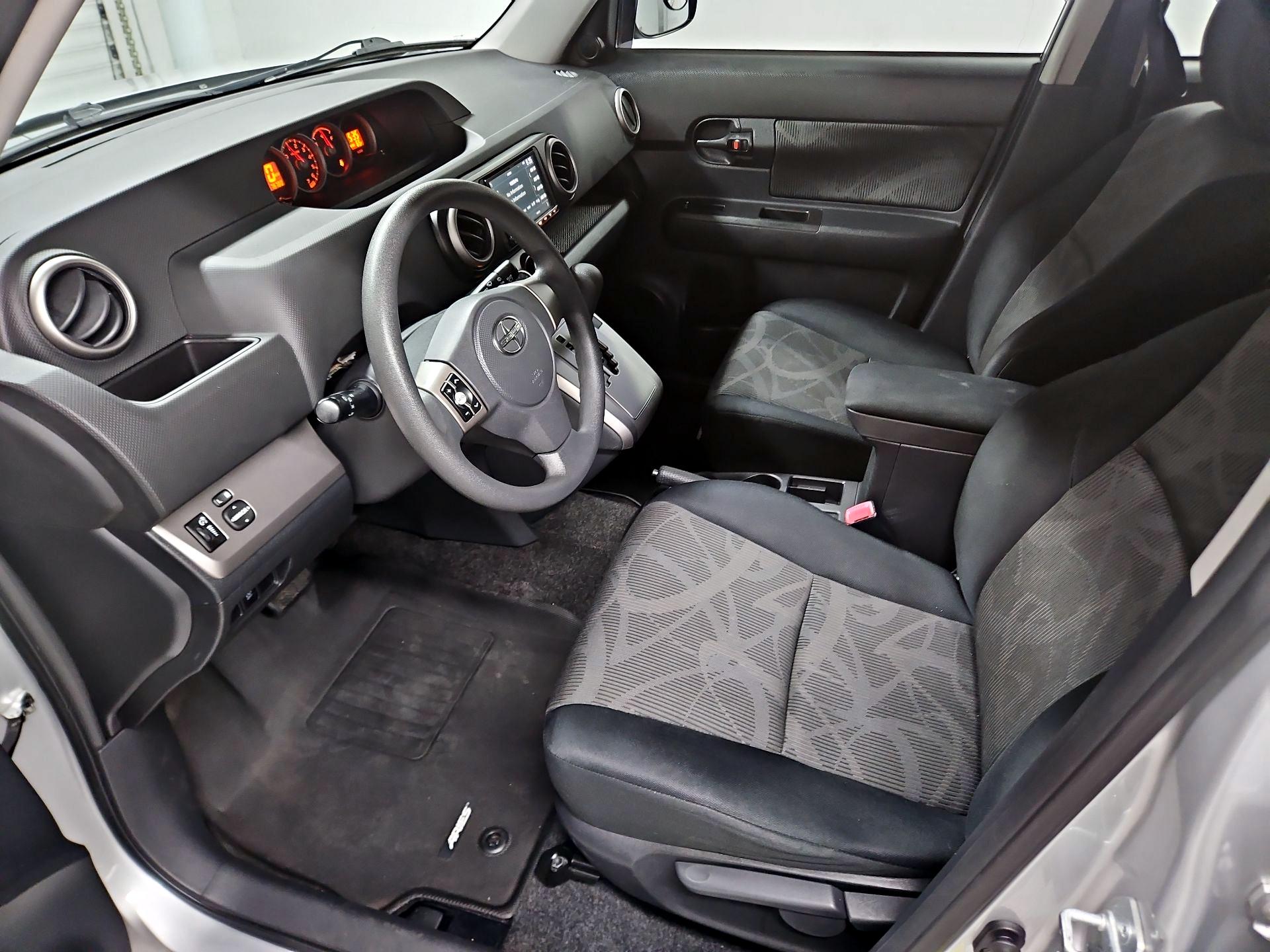 Thumbnail: 2014 Scion xB - 11