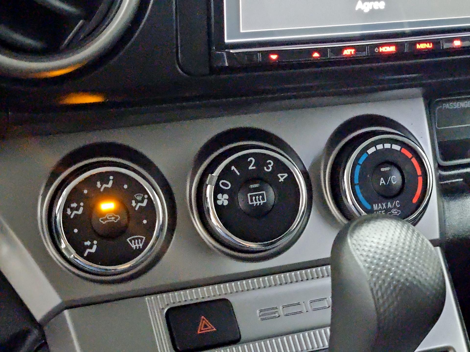 Thumbnail: 2014 Scion xB - 15