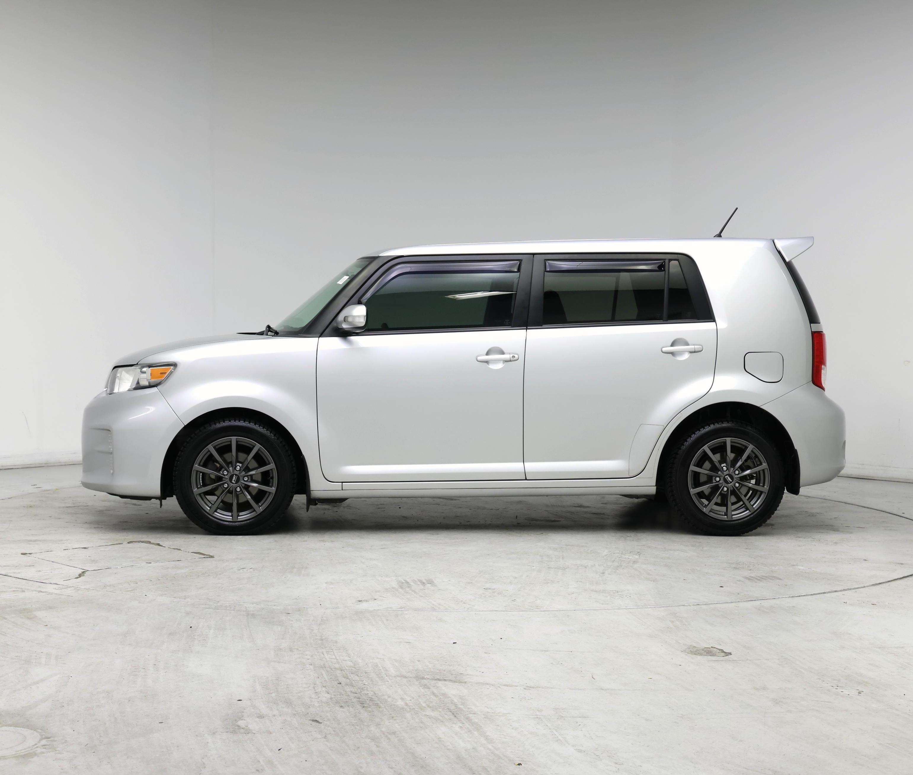 Thumbnail: 2014 Scion xB - 3