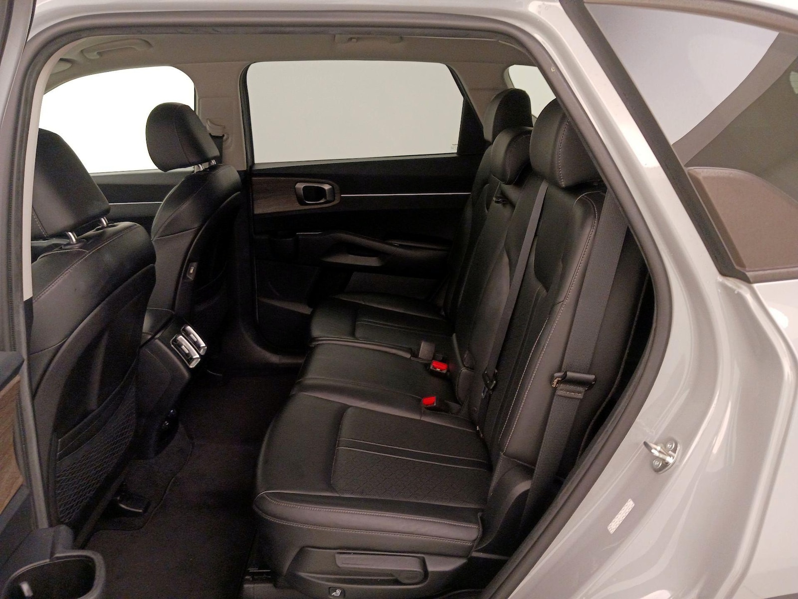 2023 Kia Sorento X-Line S - Photo 21