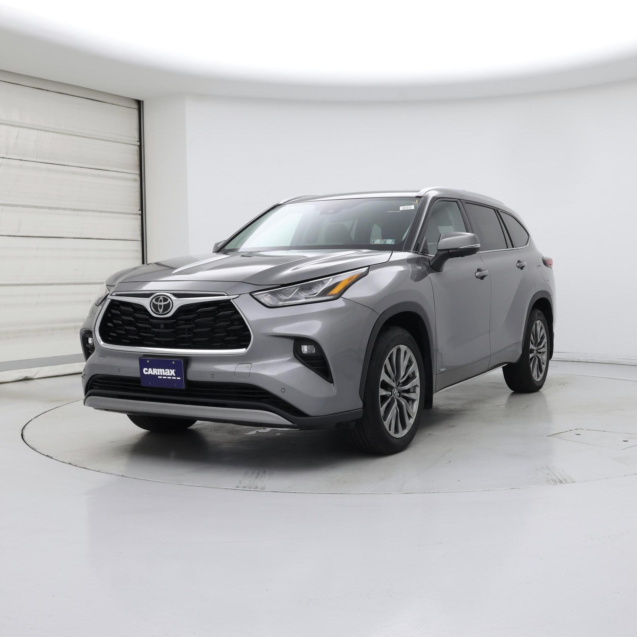 Thumbnail: 2025 Toyota Highlander - 4