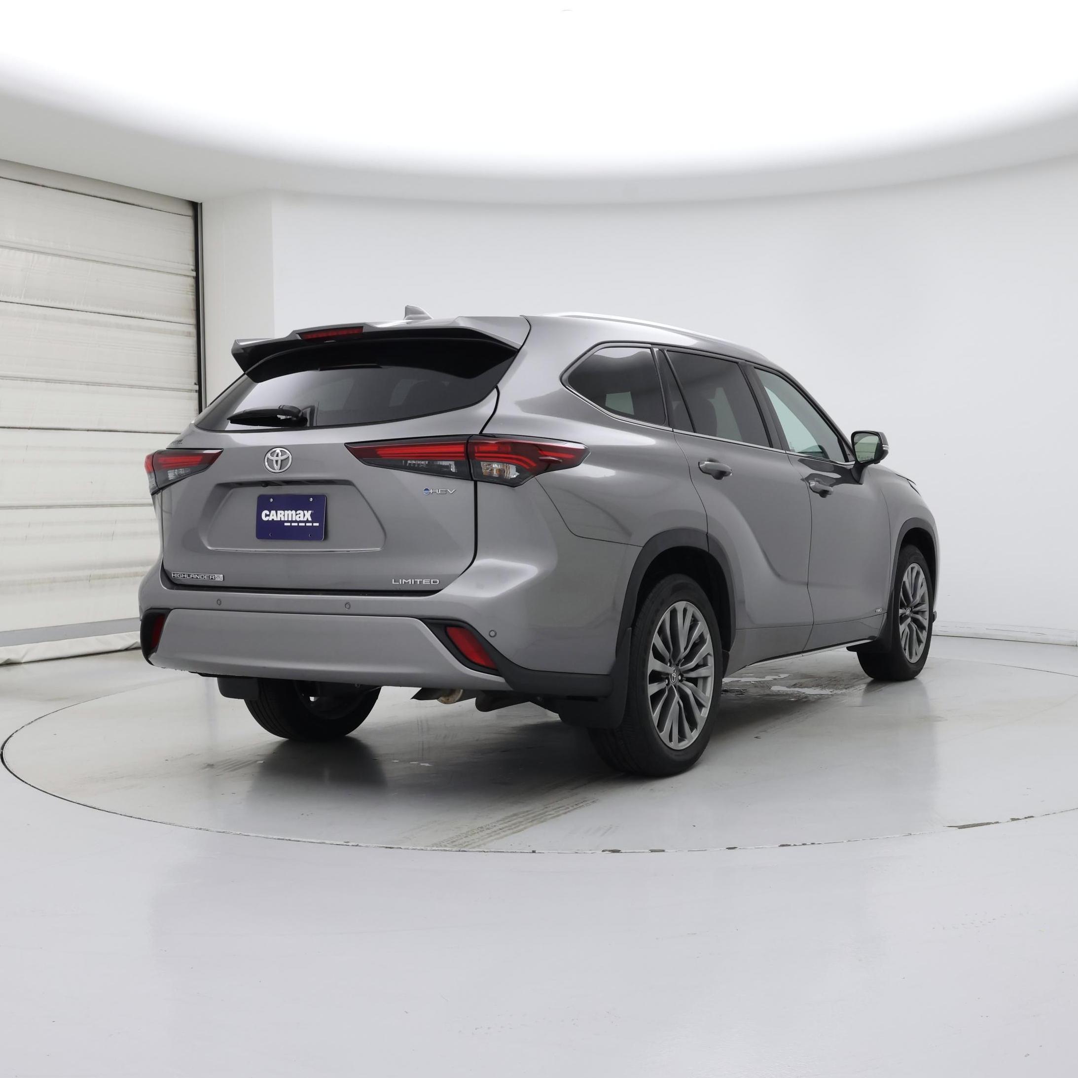 Thumbnail: 2025 Toyota Highlander - 8