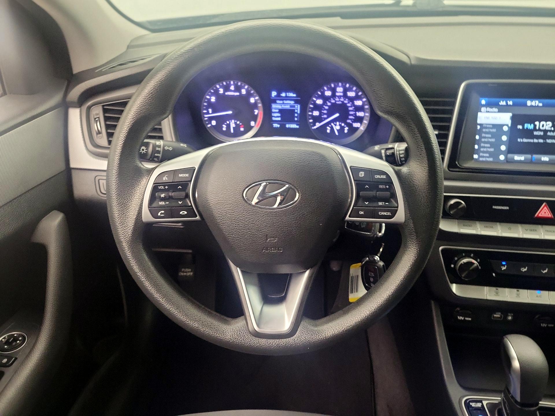 Thumbnail: 2019 Hyundai Sonata - 10