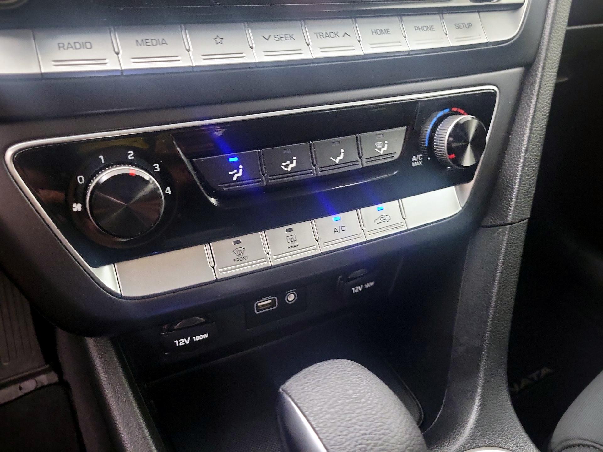Thumbnail: 2019 Hyundai Sonata - 16