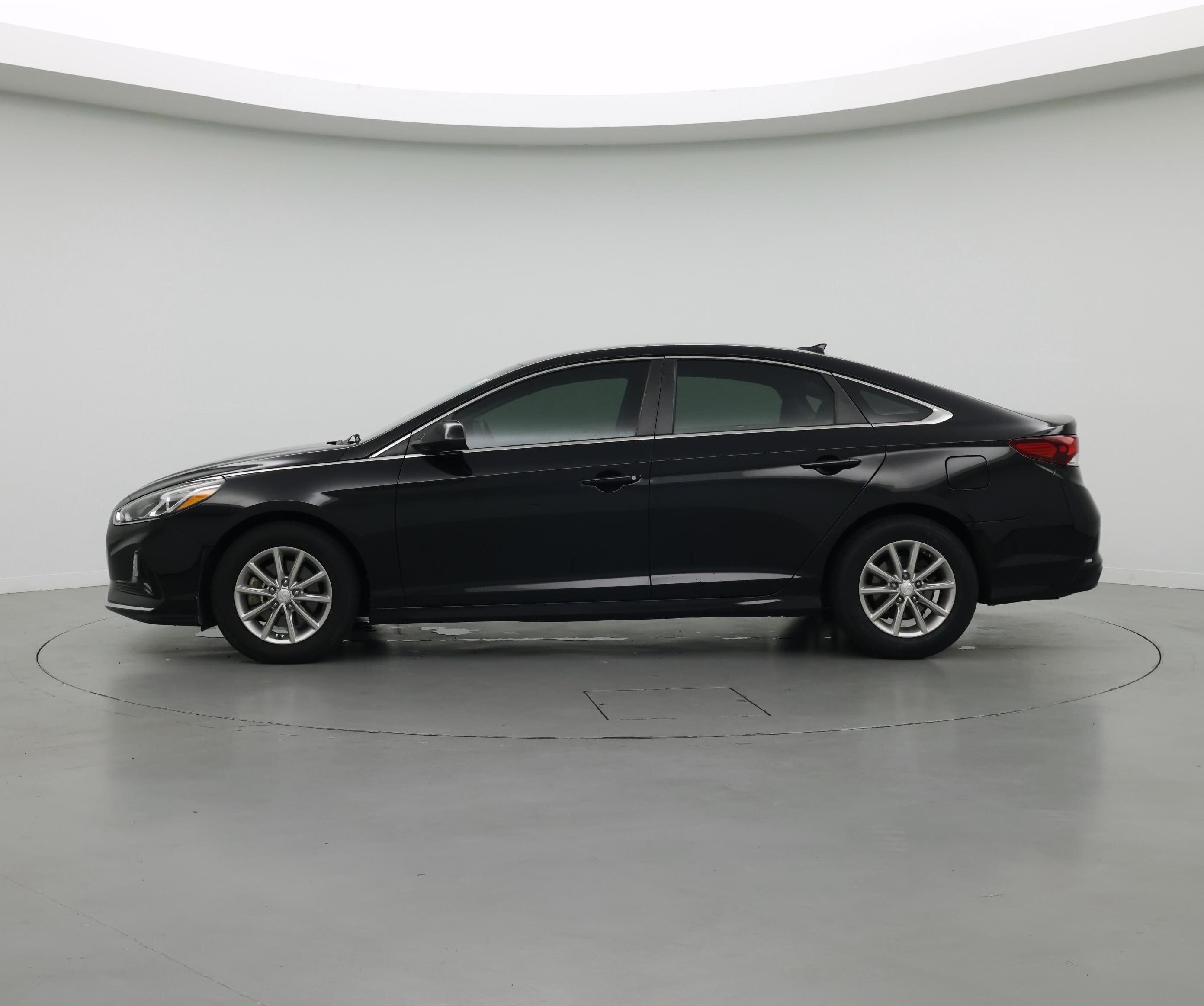 Thumbnail: 2019 Hyundai Sonata - 3