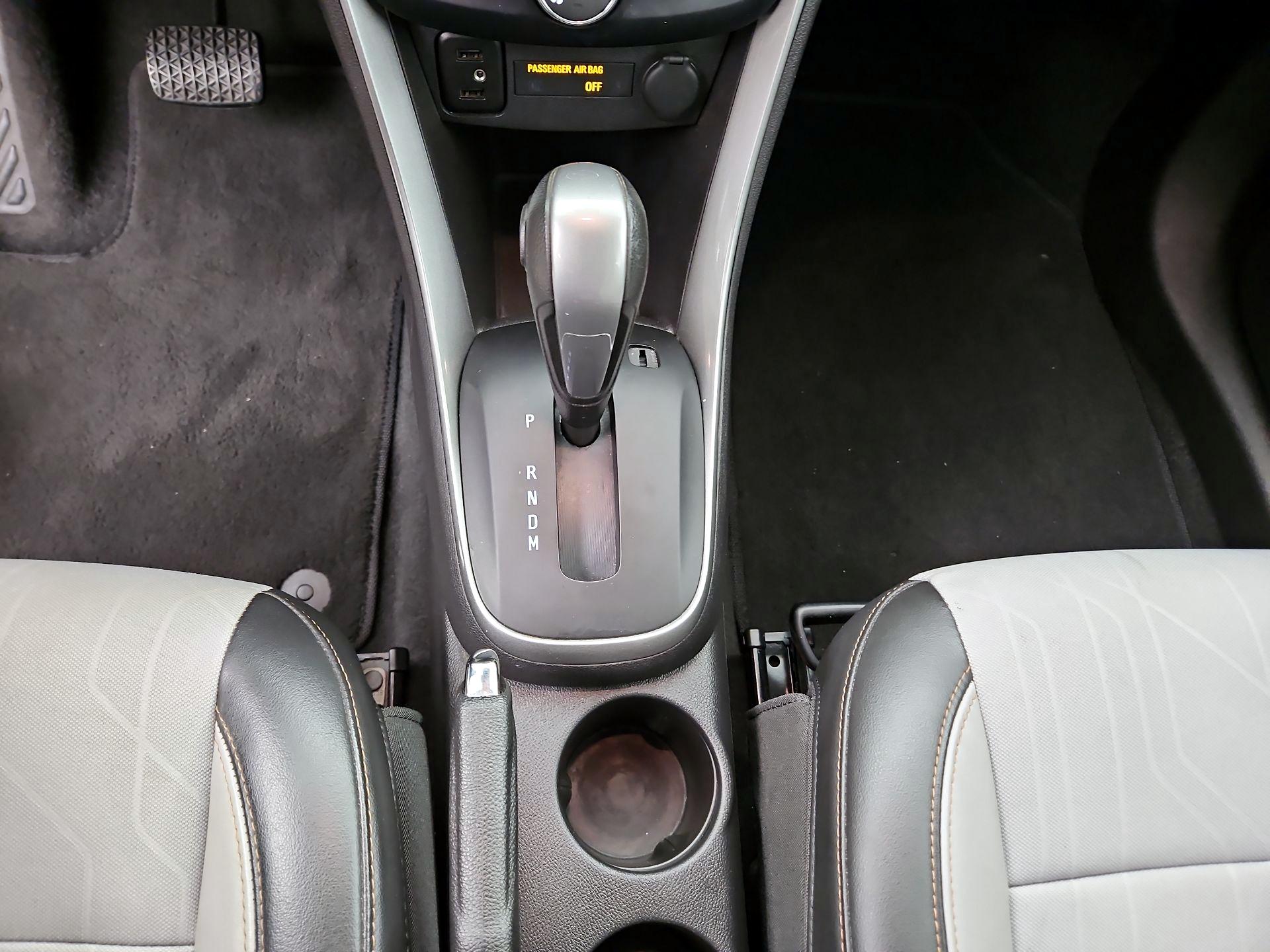 Thumbnail: 2019 Chevrolet Trax - 17
