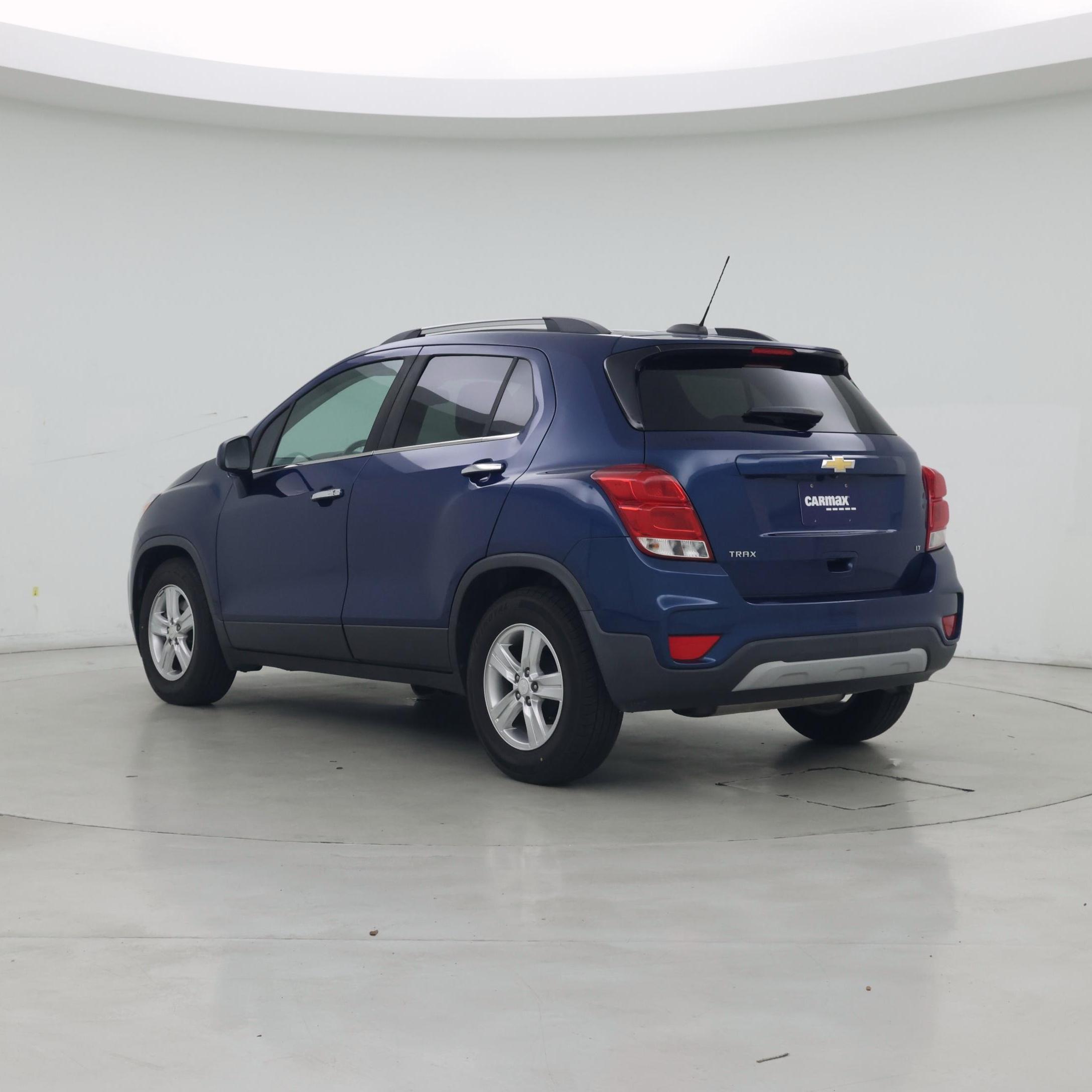 Thumbnail: 2019 Chevrolet Trax - 2