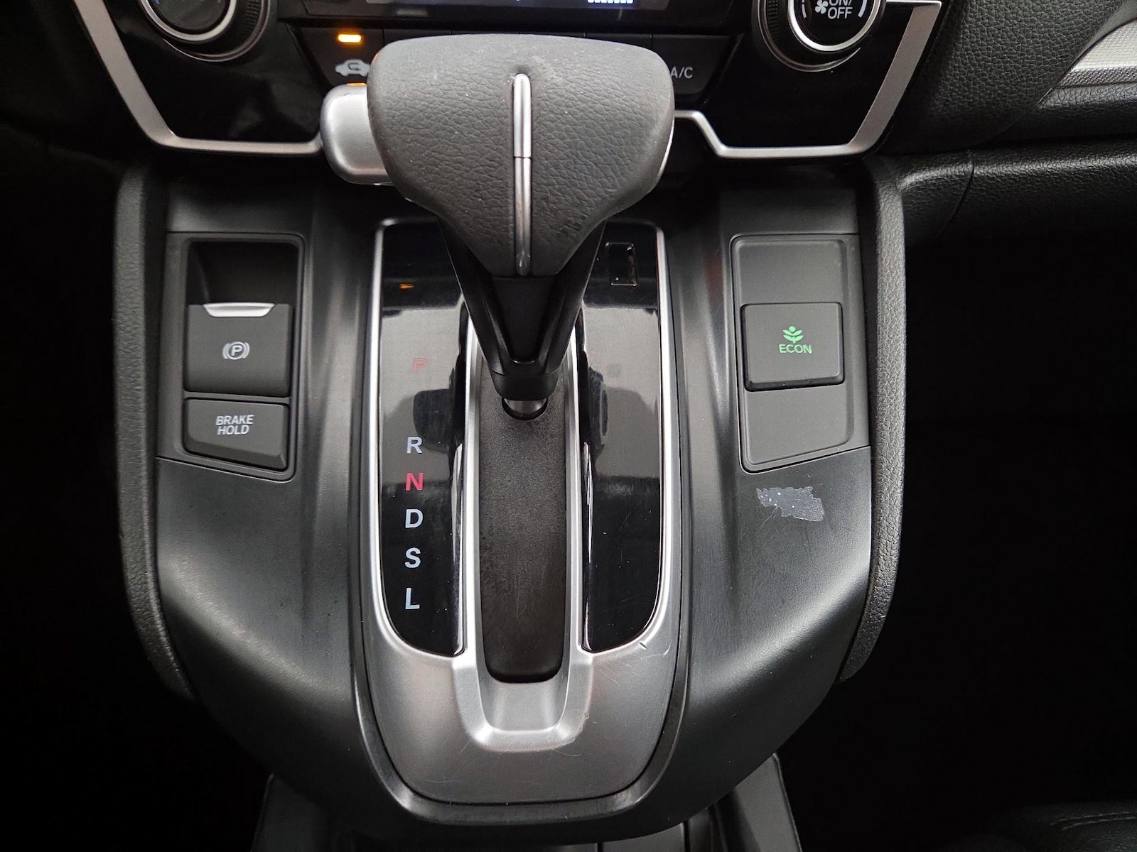 2018 Honda CR-V LX - Photo 18
