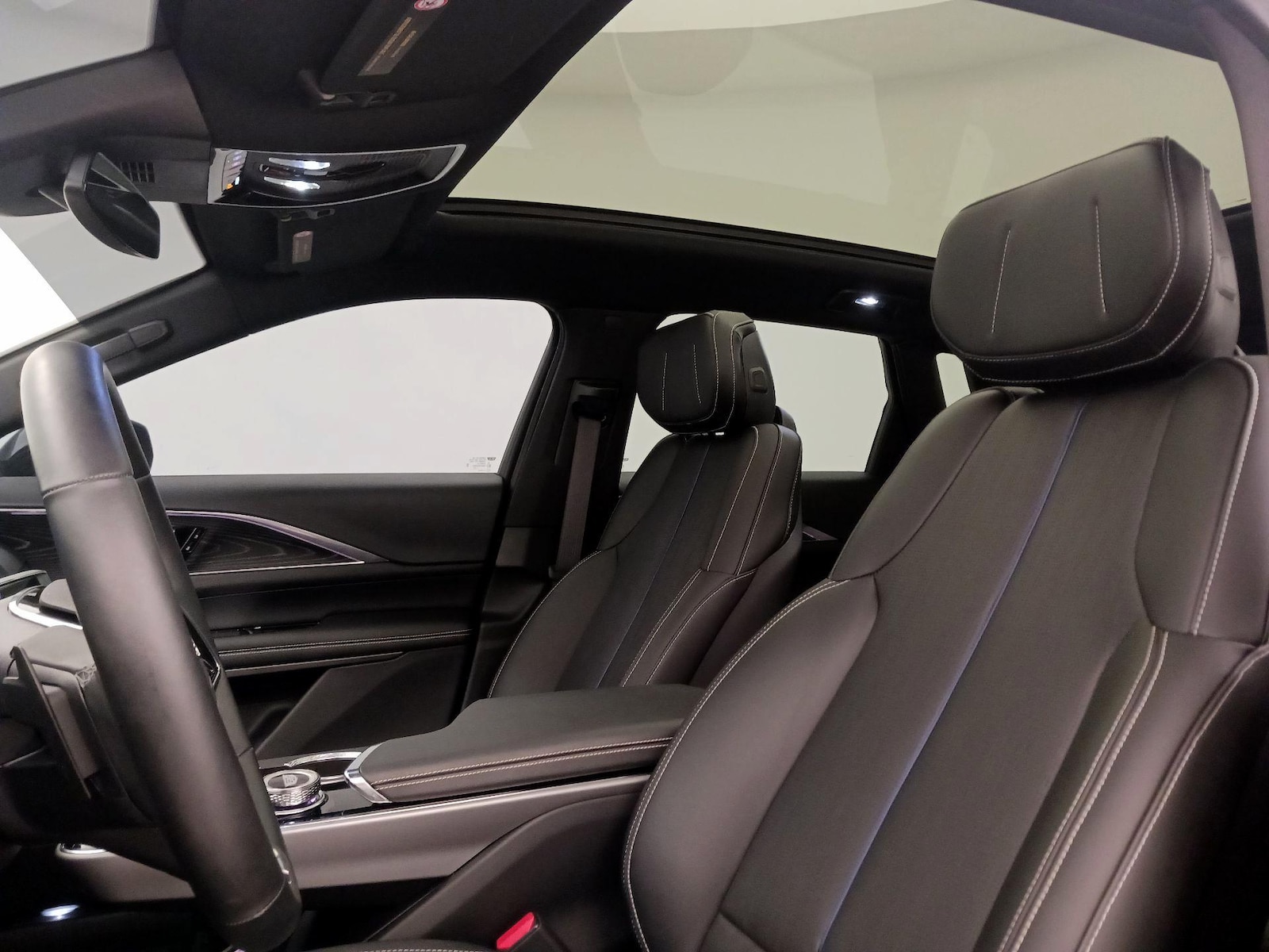 2024 Cadillac LYRIQ Sport 1 - Photo 20