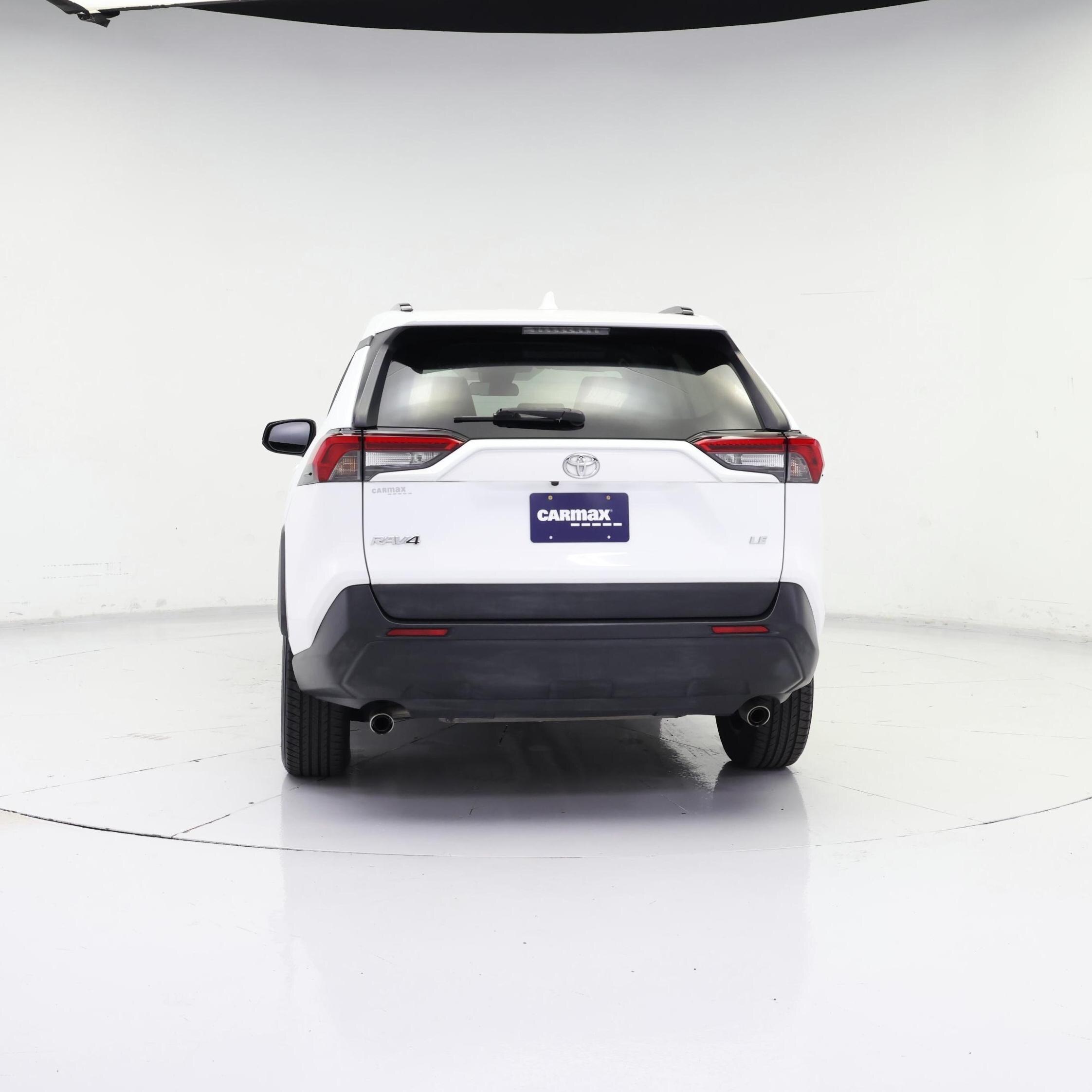 Thumbnail: 2019 Toyota RAV4 - 6