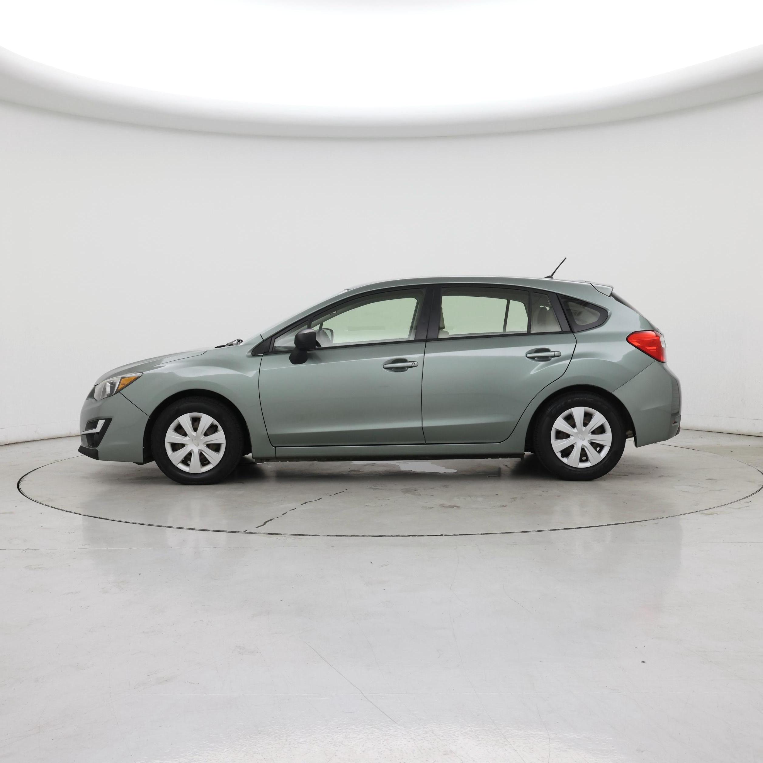 Thumbnail: 2016 Subaru Impreza - 3