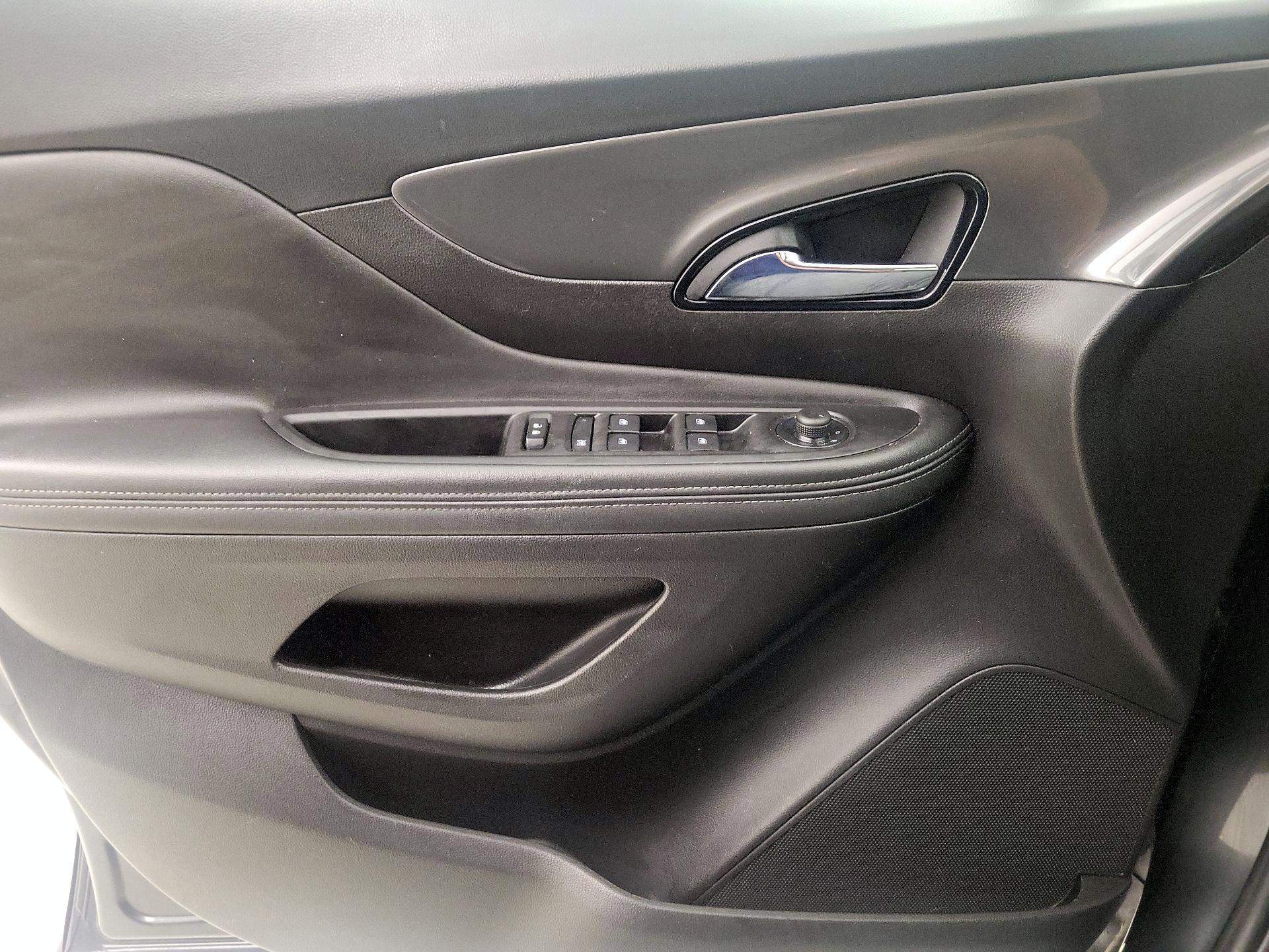 Thumbnail: 2018 Buick Encore - 12