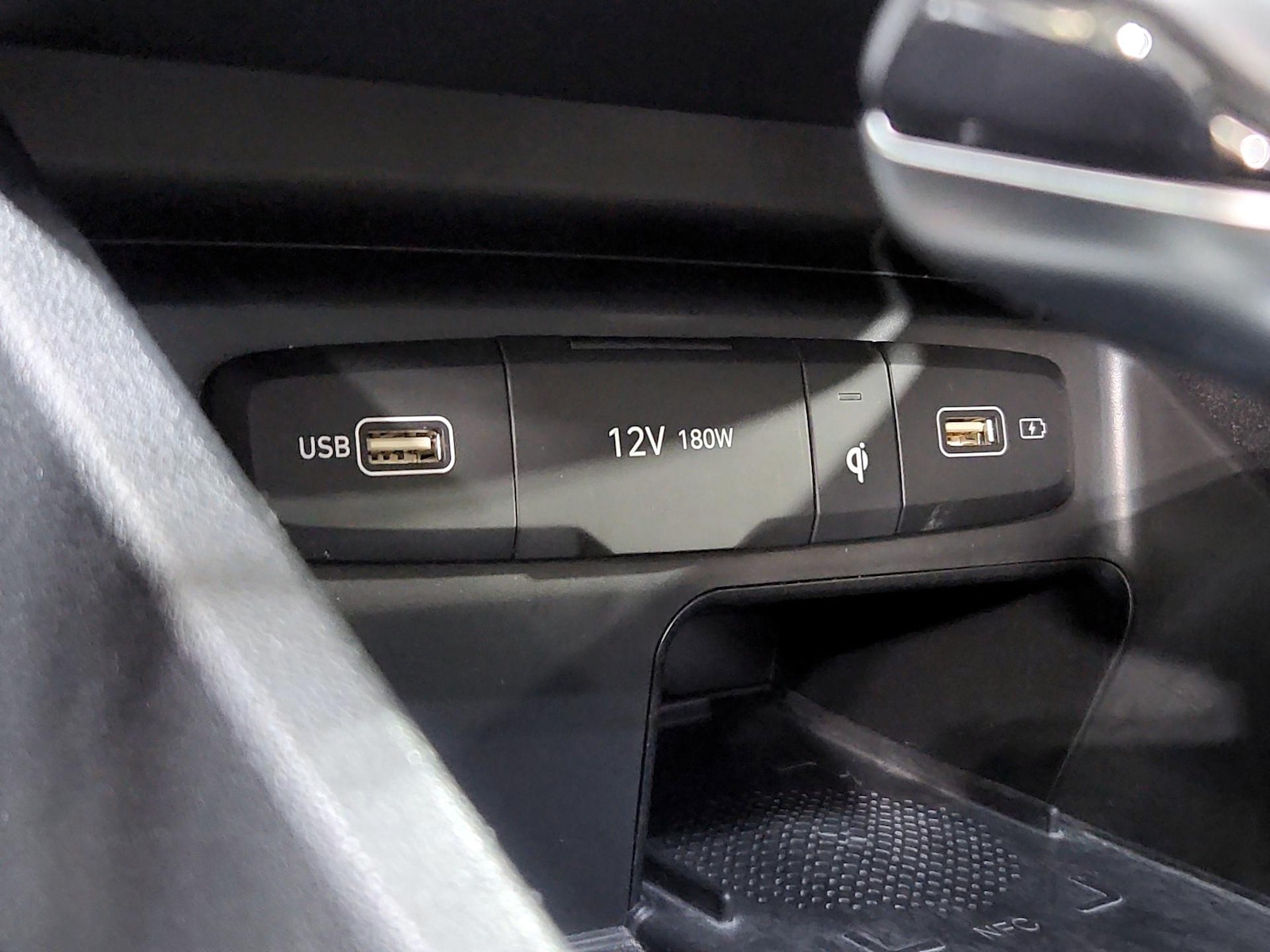 2022 Hyundai Santa Cruz SEL Premium - Photo 19