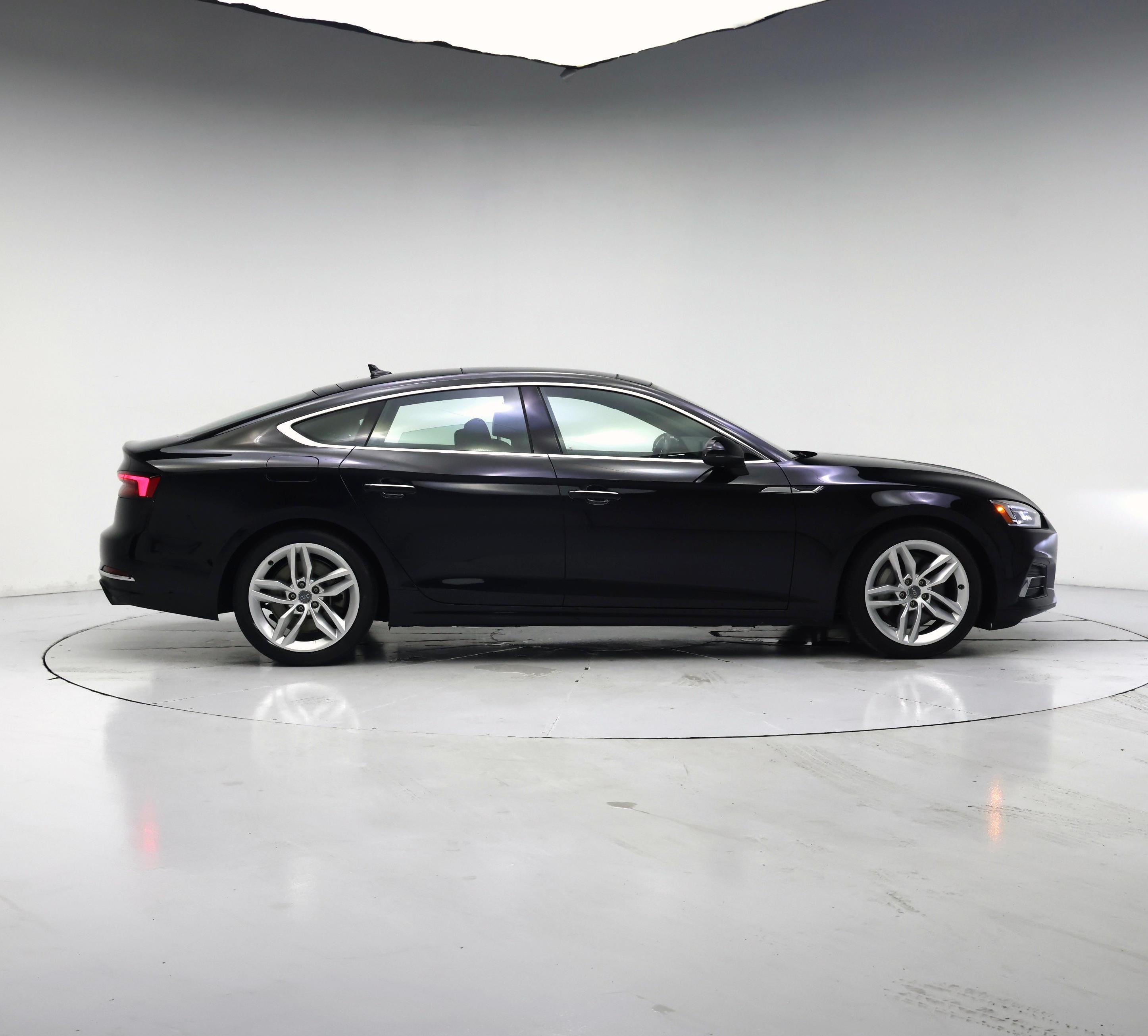 Thumbnail: 2019 Audi A5 - 7