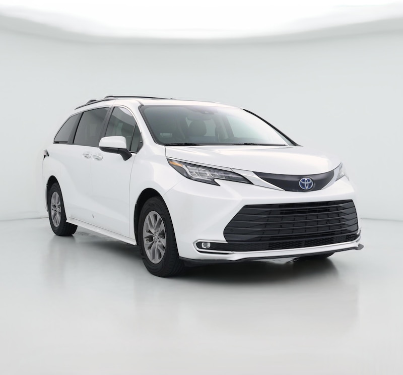2022 Toyota Sienna Hybrid XLE