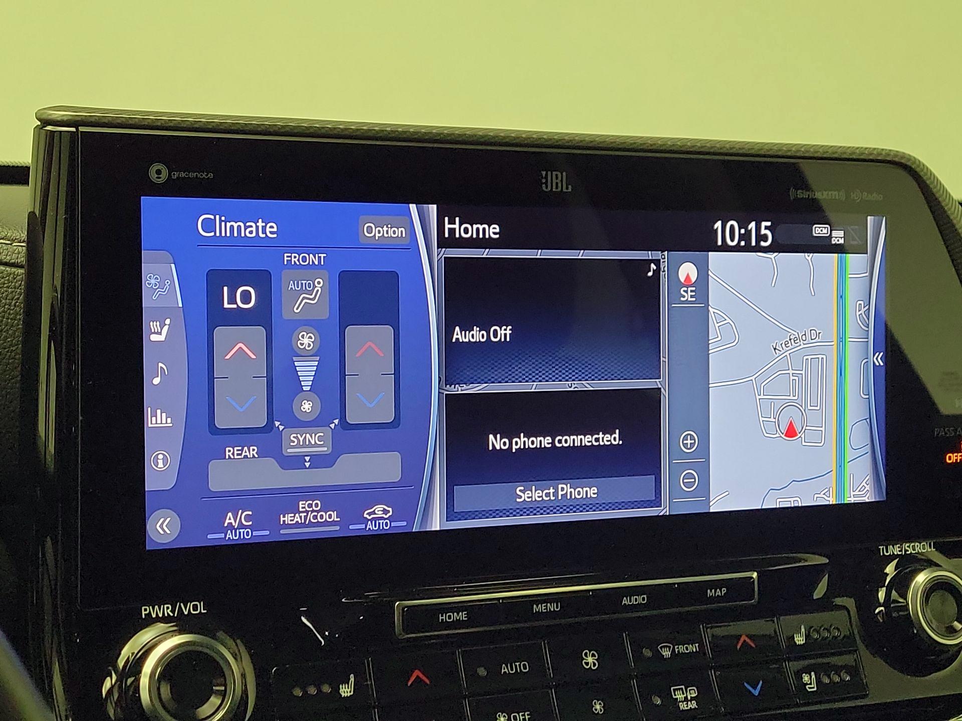 Thumbnail: 2020 Toyota Highlander - 16