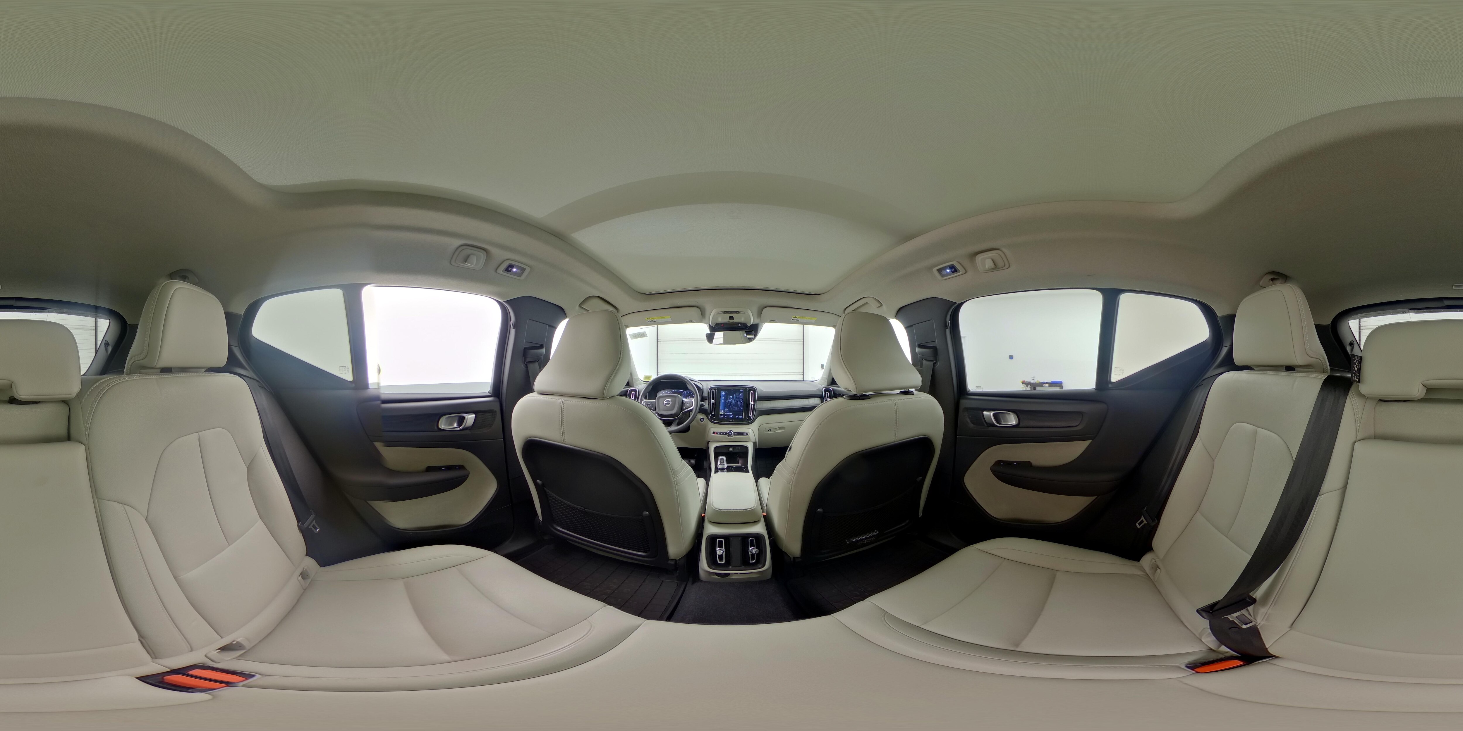 2021 Volvo XC40 Inscription - Photo 26