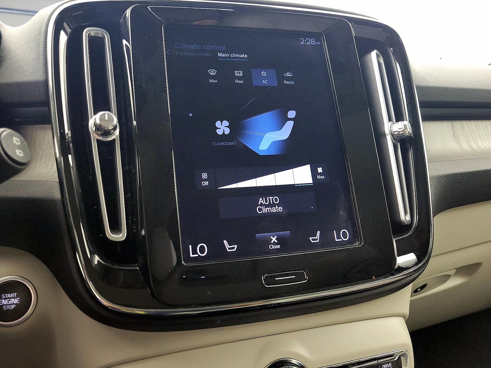 2021 Volvo XC40 Inscription - Photo 18