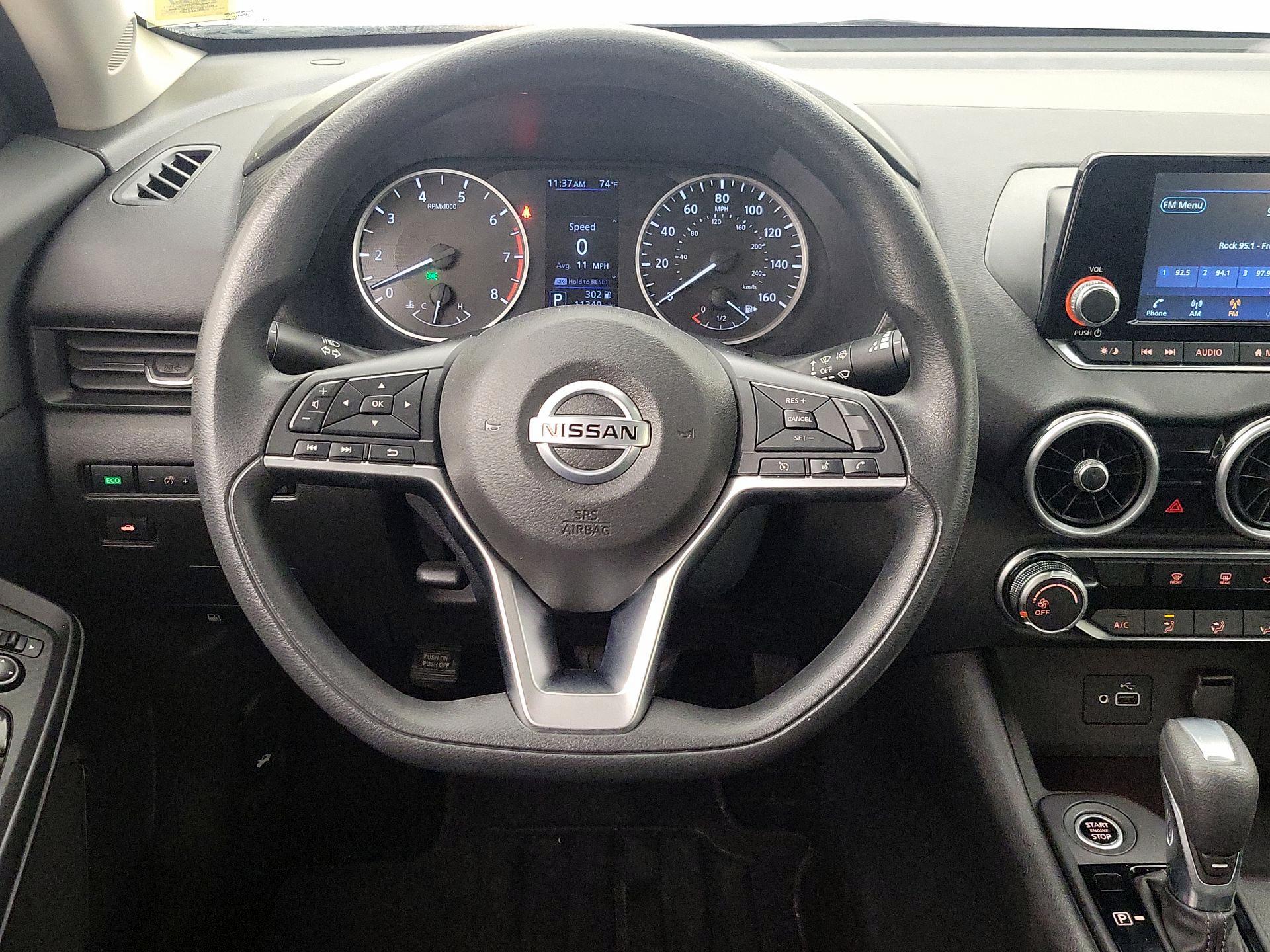 Thumbnail: 2022 Nissan Sentra - 10
