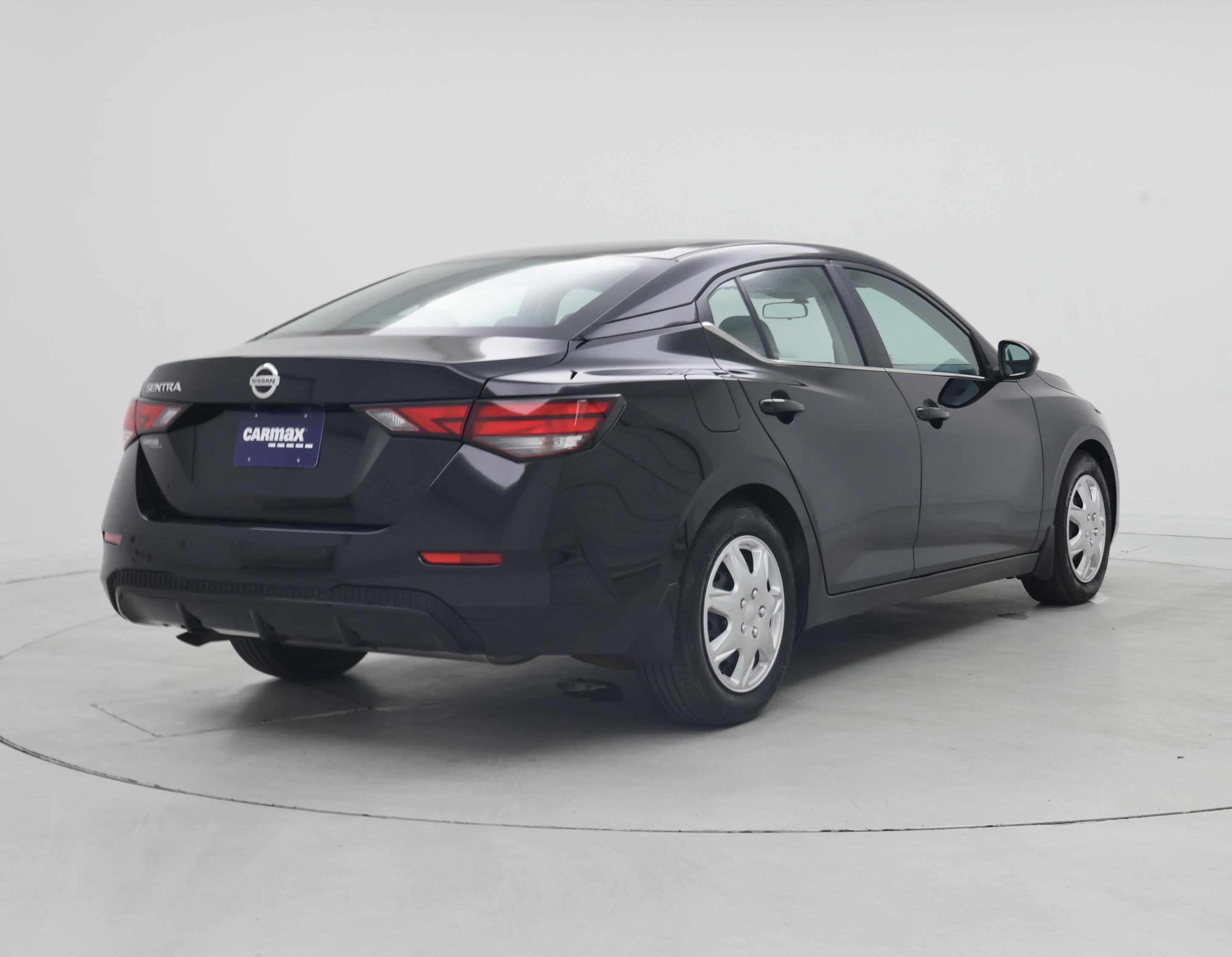 Thumbnail: 2022 Nissan Sentra - 8